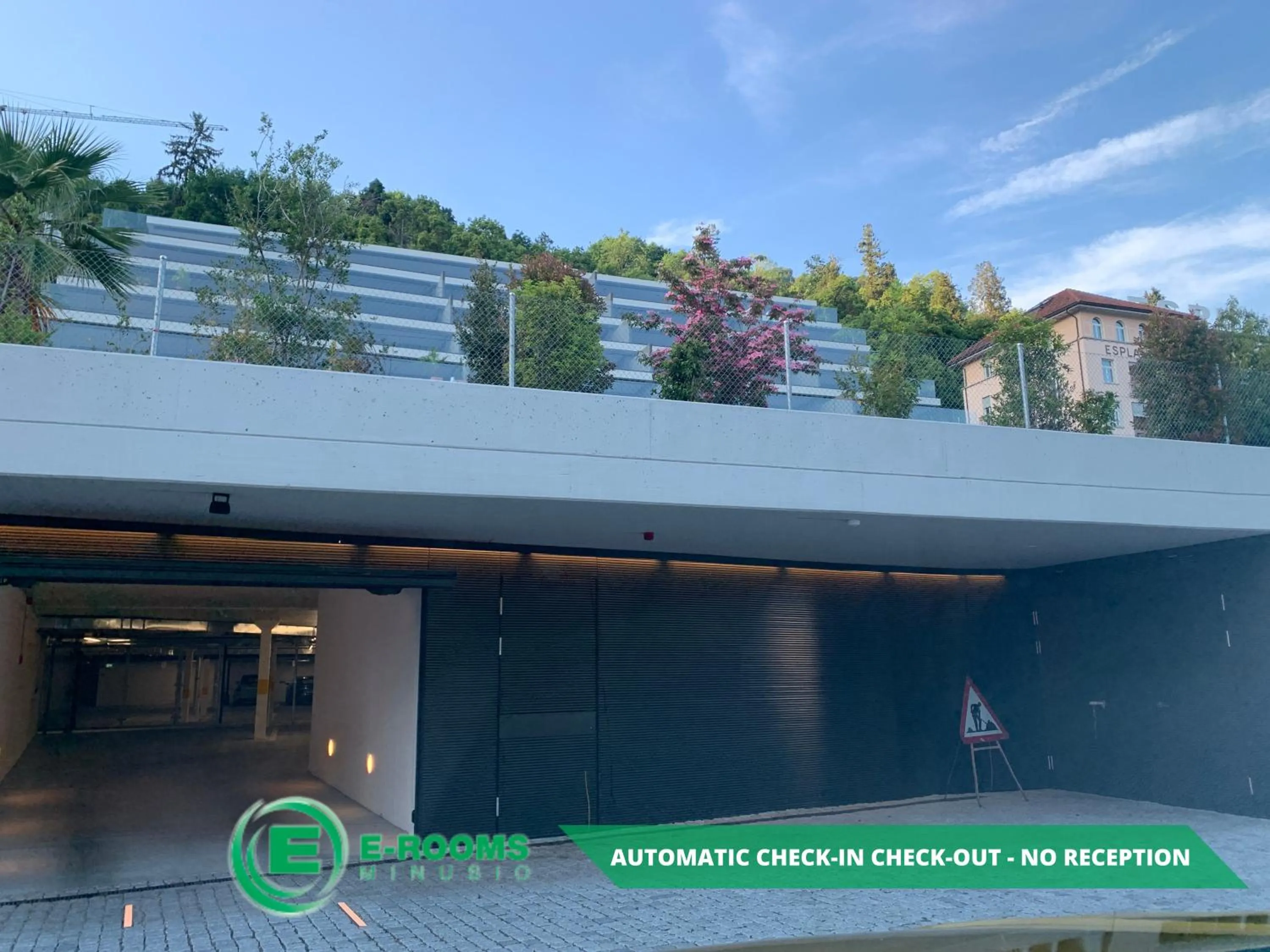 Parking in E-Rooms Minusio