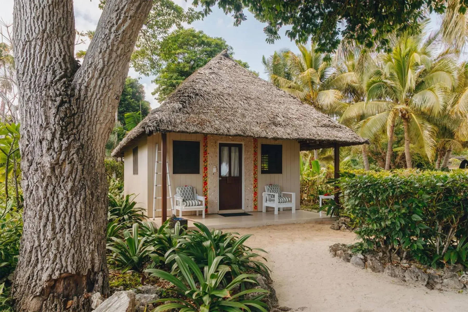 Facade/entrance in White Grass Ocean Resort & Spa Facade/entrance in White Grass Ocean Resort & Spa