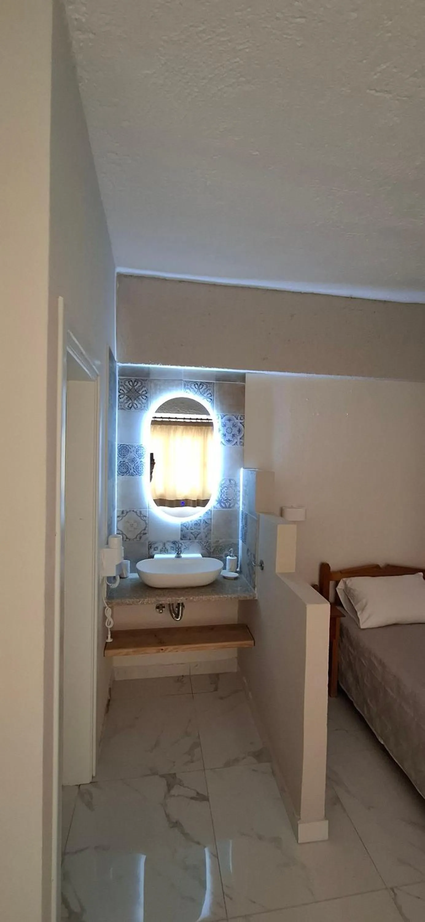 Bed in Pelagia Beach Studios