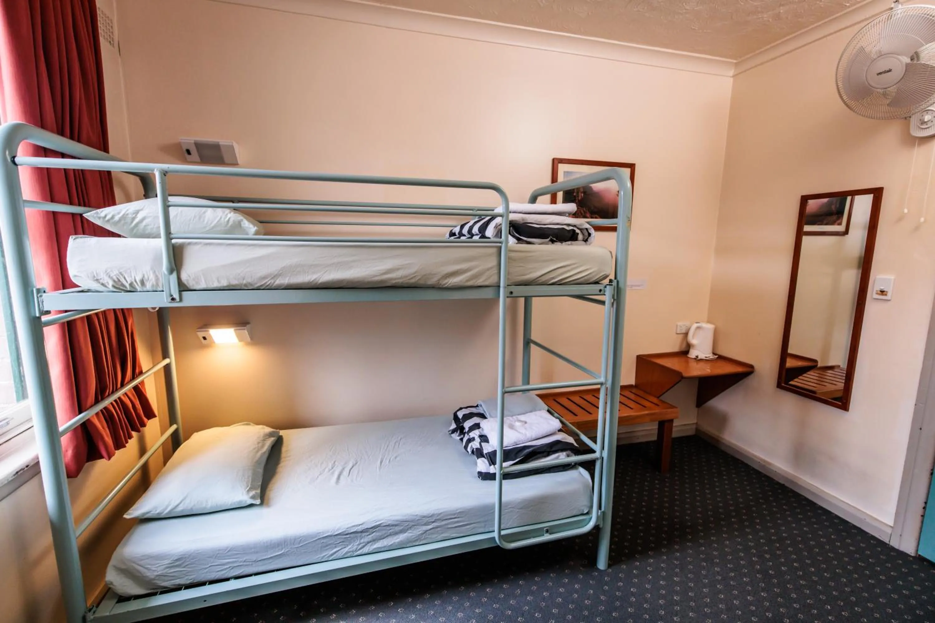 Bedroom, Bed in YHA Blue Mountains Katoomba