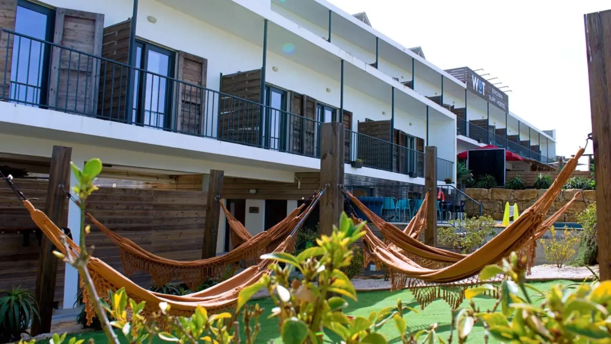 Property building in WOT Ericeira Surf Hostel Property building in WOT Ericeira Surf Hostel