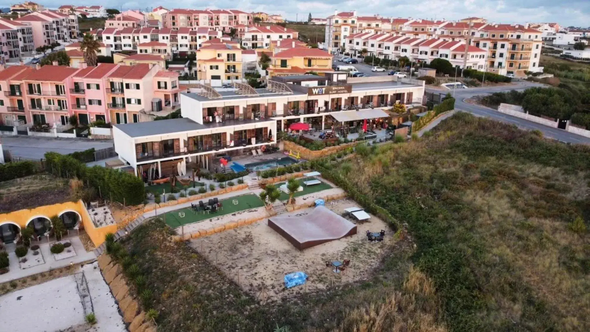 Property building in WOT Ericeira Surf Hostel Property building in WOT Ericeira Surf Hostel