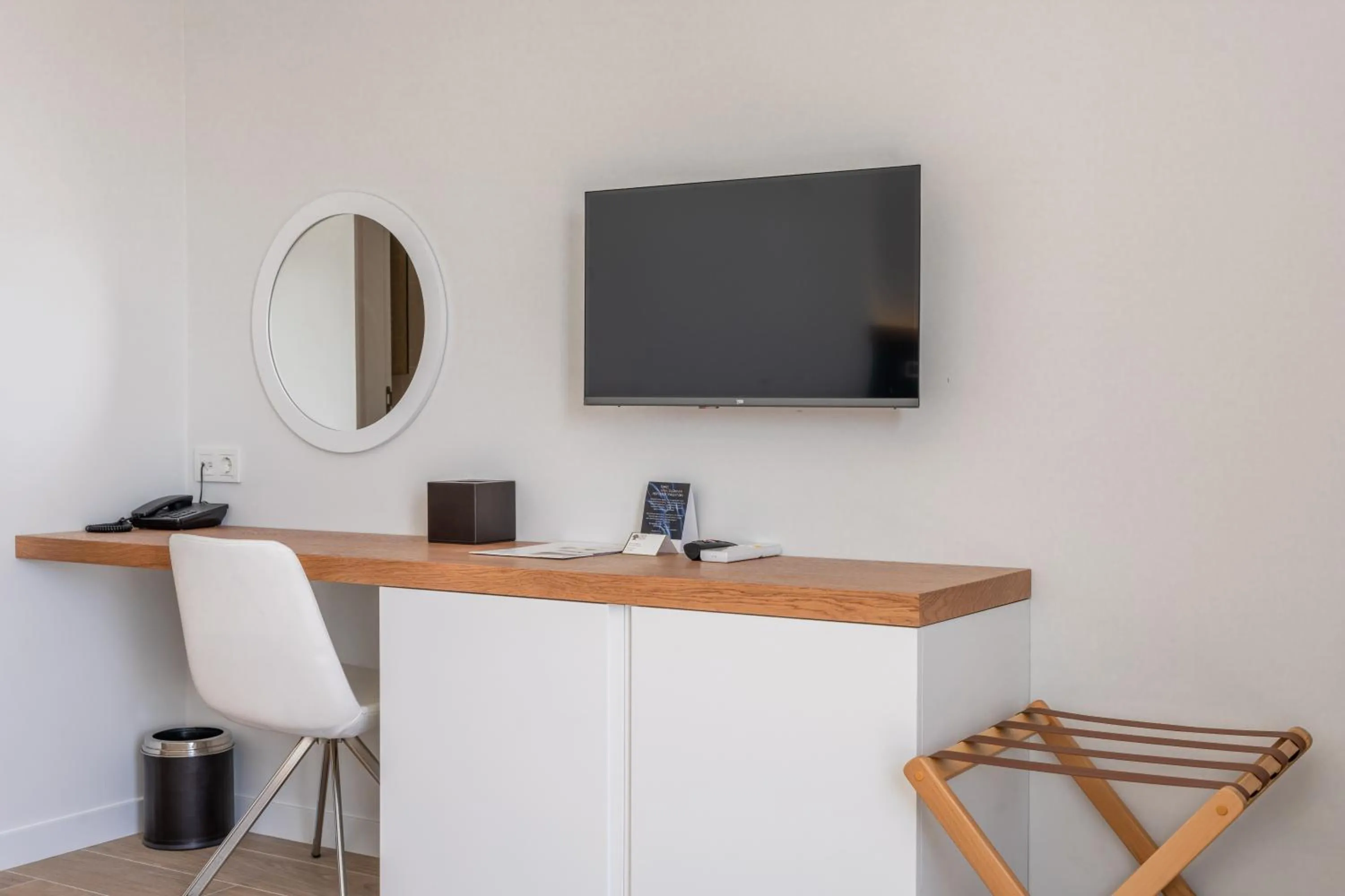 TV and multimedia in Olea Nova Hotel