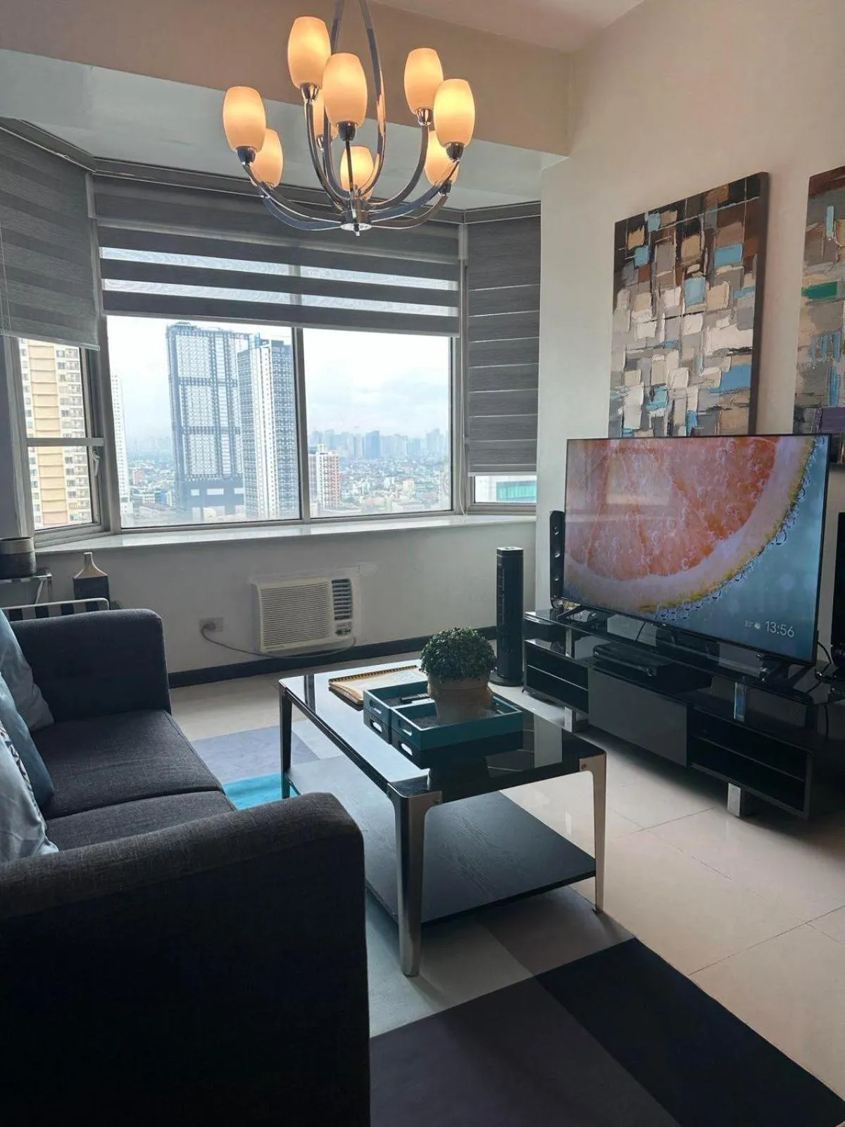 TV and multimedia in Suites de Marina Manila with Netflix