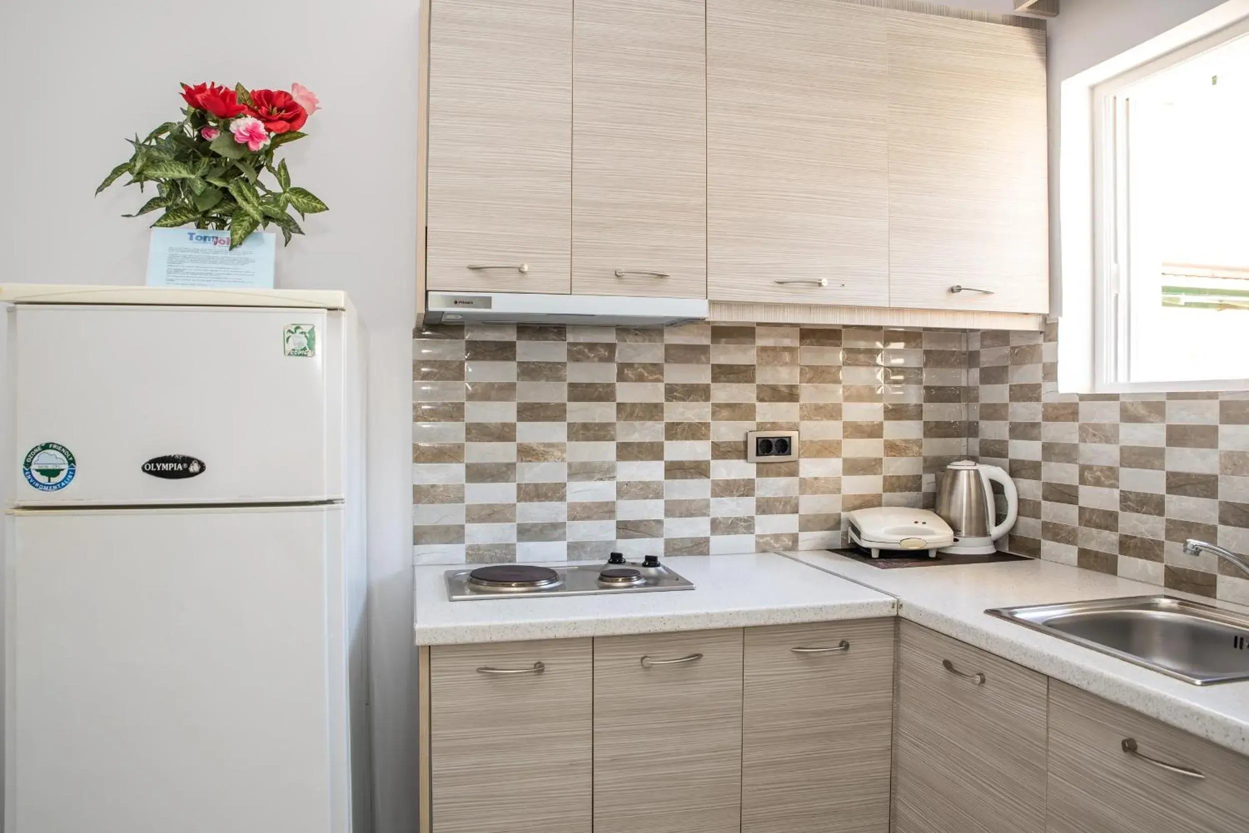 Kitchen or kitchenette in Tom & John Center Kitchen or kitchenette in Tom & John Center