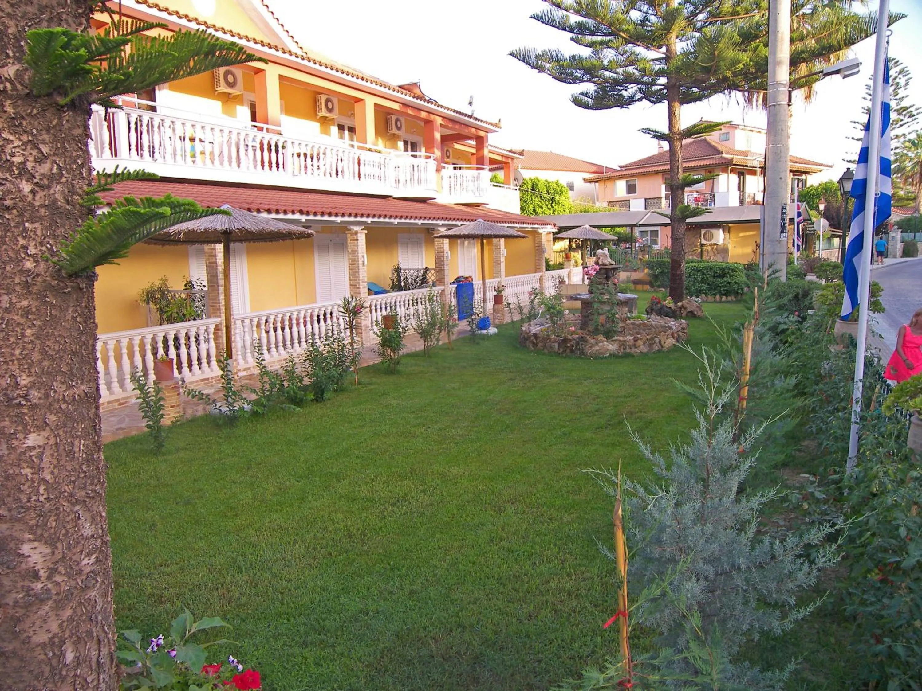 Property building in Tom & John Center