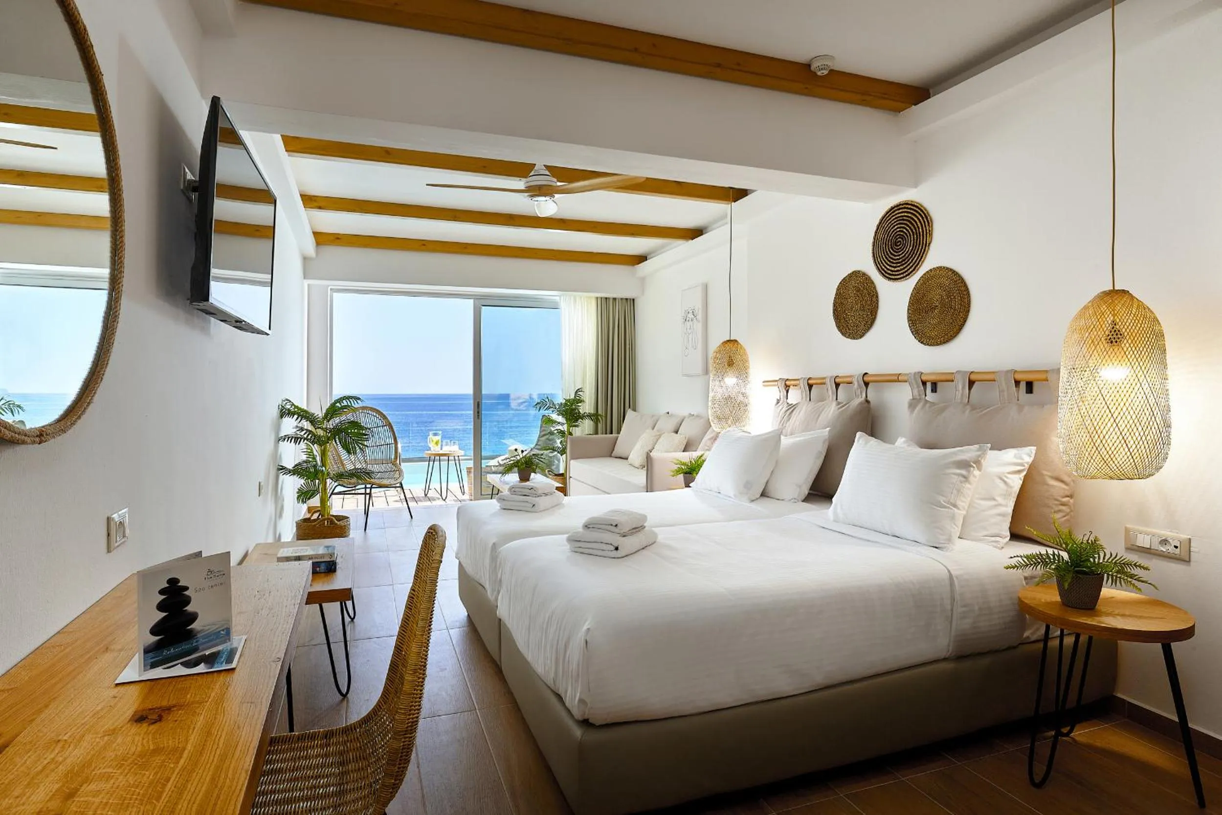 Photo of the whole room, Bed in Blue Marine Resort and Spa Hotel