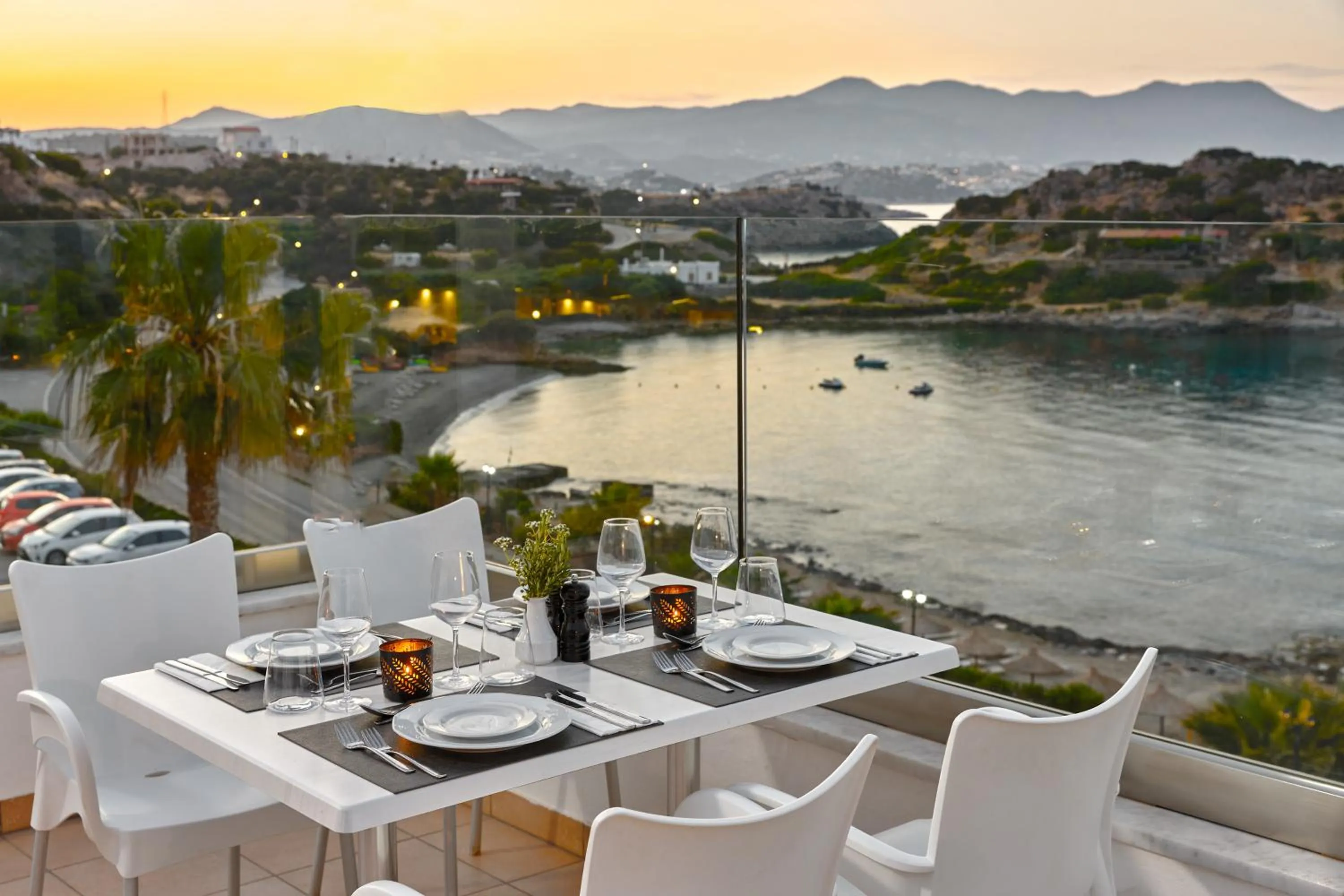 Restaurant/places to eat in Blue Marine Resort and Spa Hotel