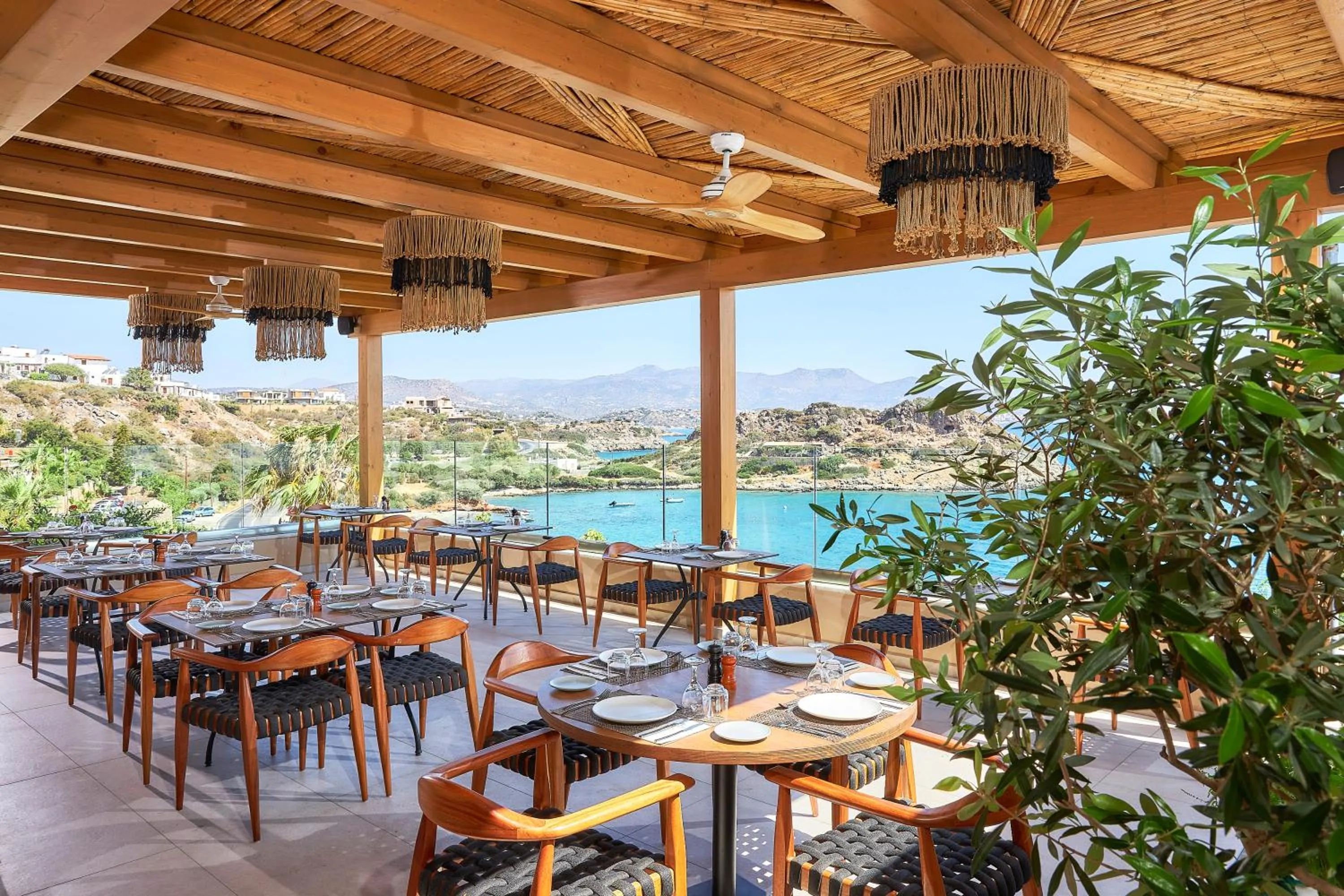 Restaurant/places to eat in Blue Marine Resort and Spa Hotel