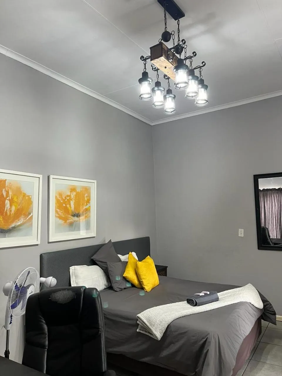 Bed in Balfour Lodge