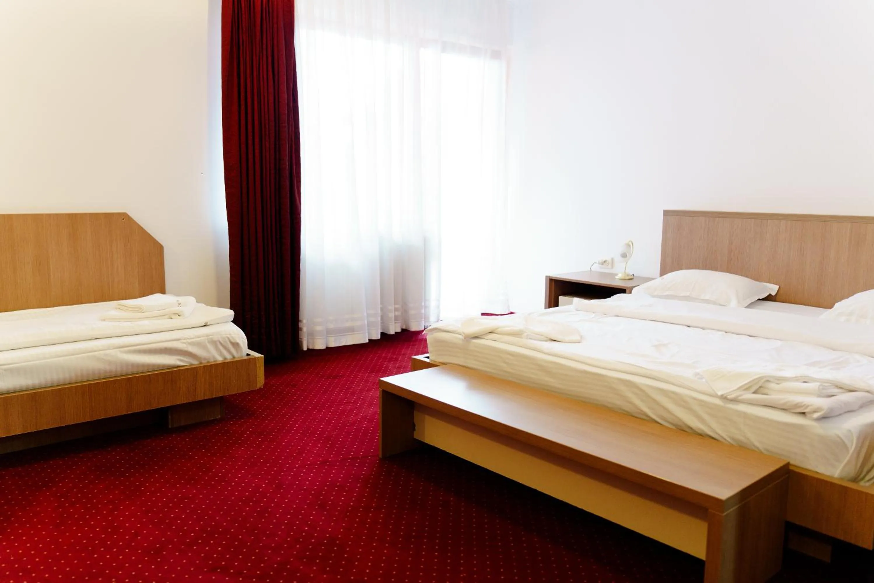 Bed in Complex Turistic Max International