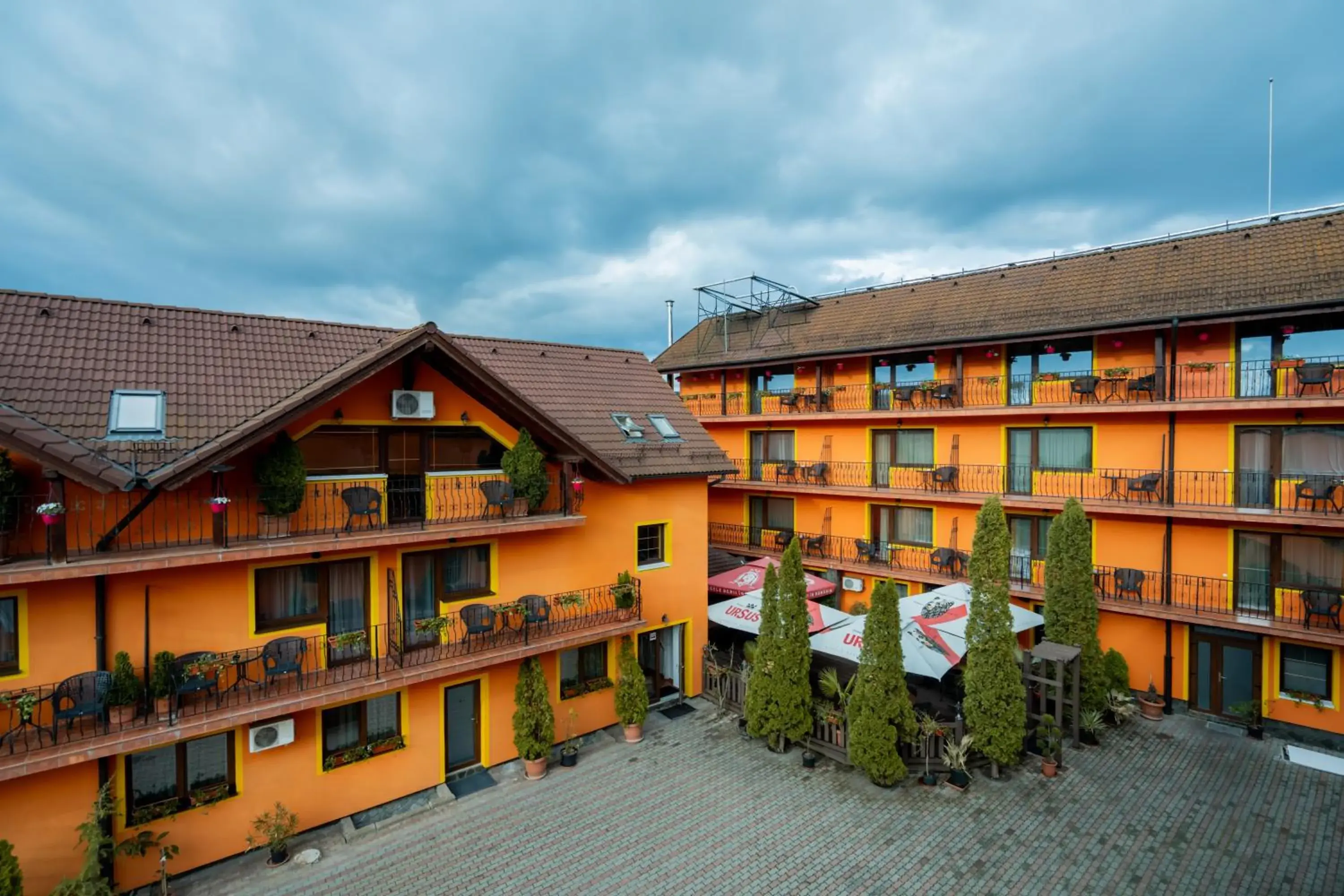 Property building in Complex Turistic Max International Property building in Complex Turistic Max International