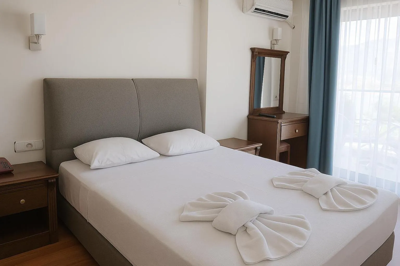 Bedroom in CihanTürk Hotel