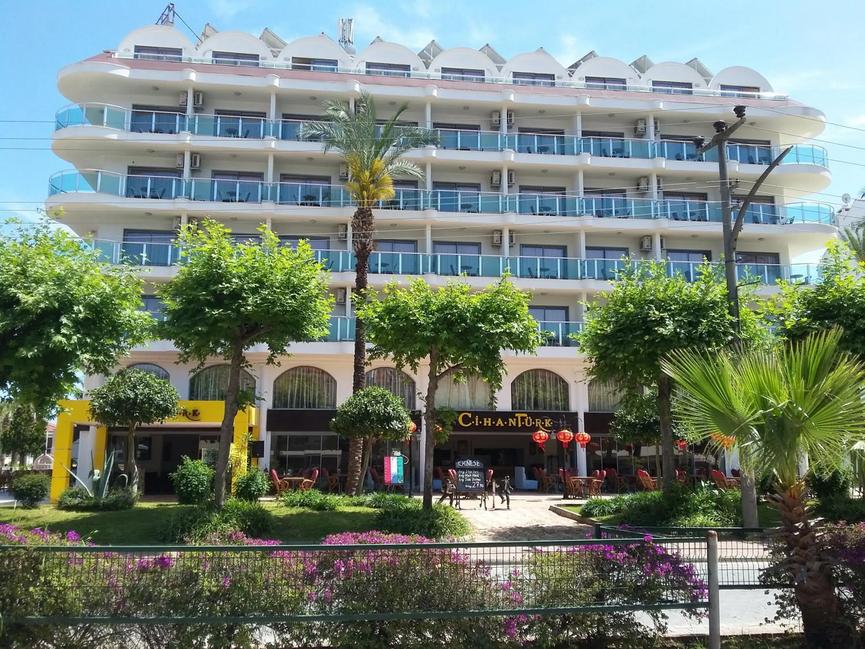 Facade/entrance in CihanTürk Hotel Facade/entrance in CihanTürk Hotel
