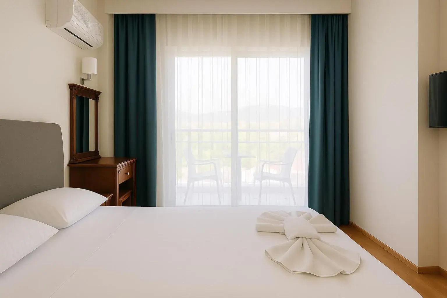 Photo of the whole room in CihanTürk Hotel Photo of the whole room in CihanTürk Hotel