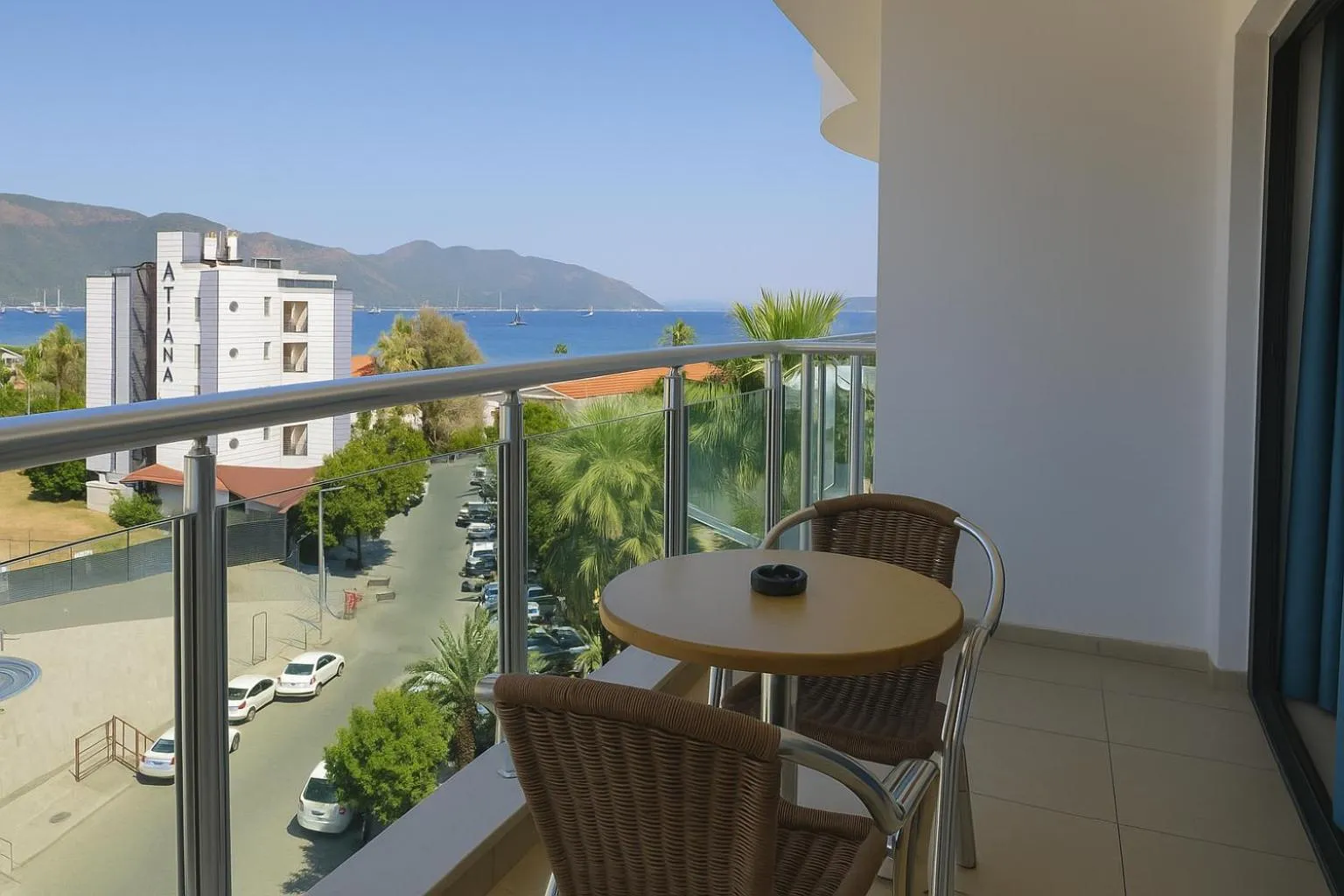 Balcony/Terrace in CihanTürk Hotel