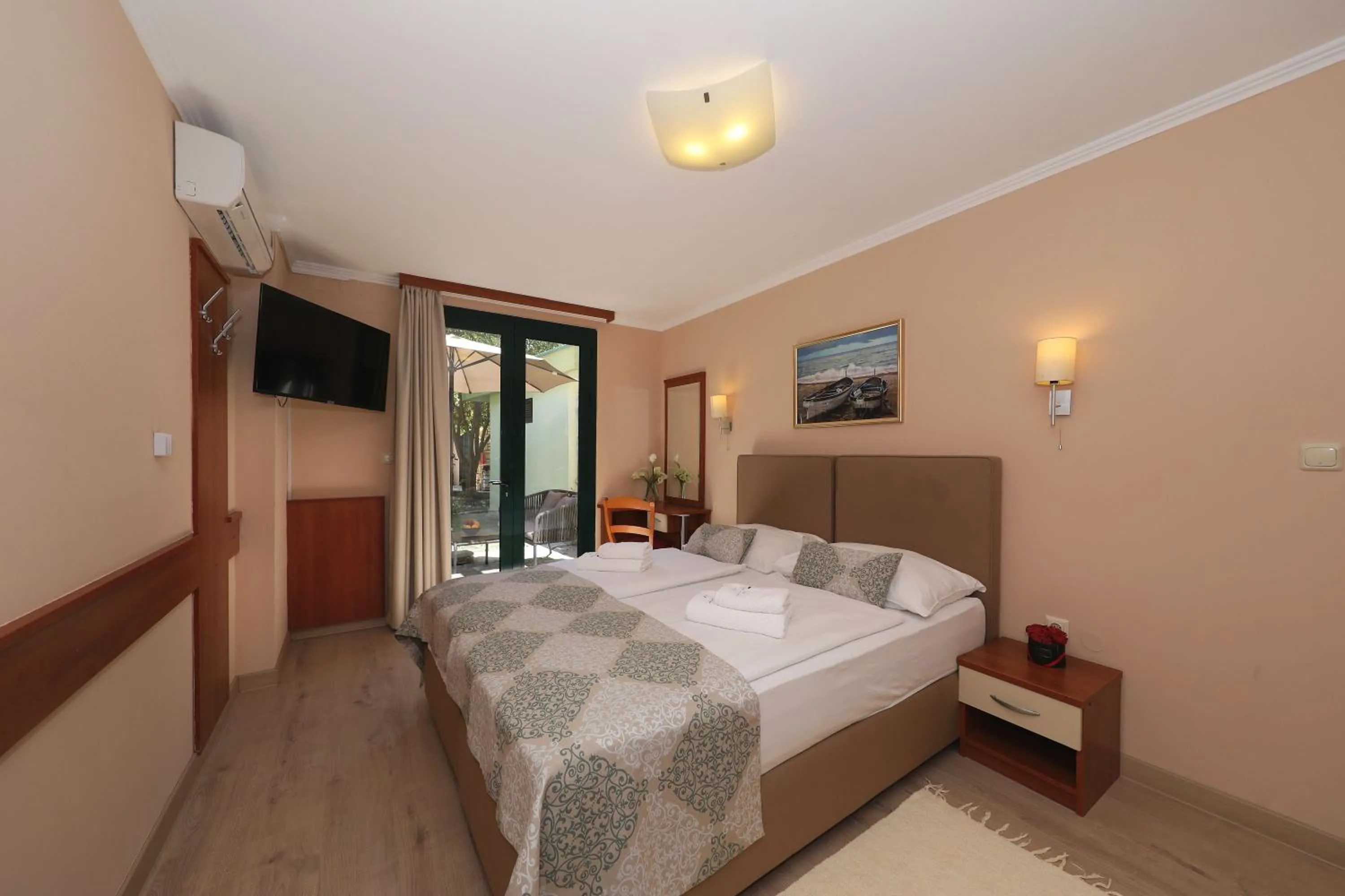 Bed in Mediterranean Village San Antonio