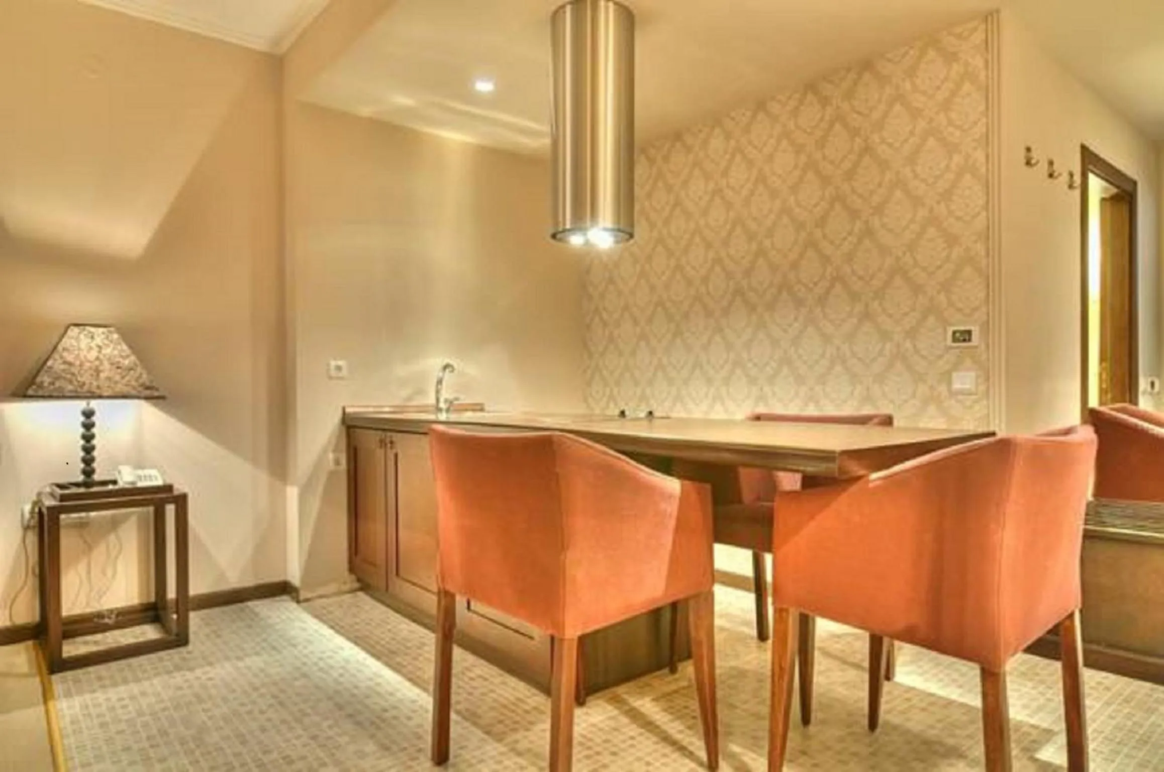 Kitchen or kitchenette in Royal Beach Apartments