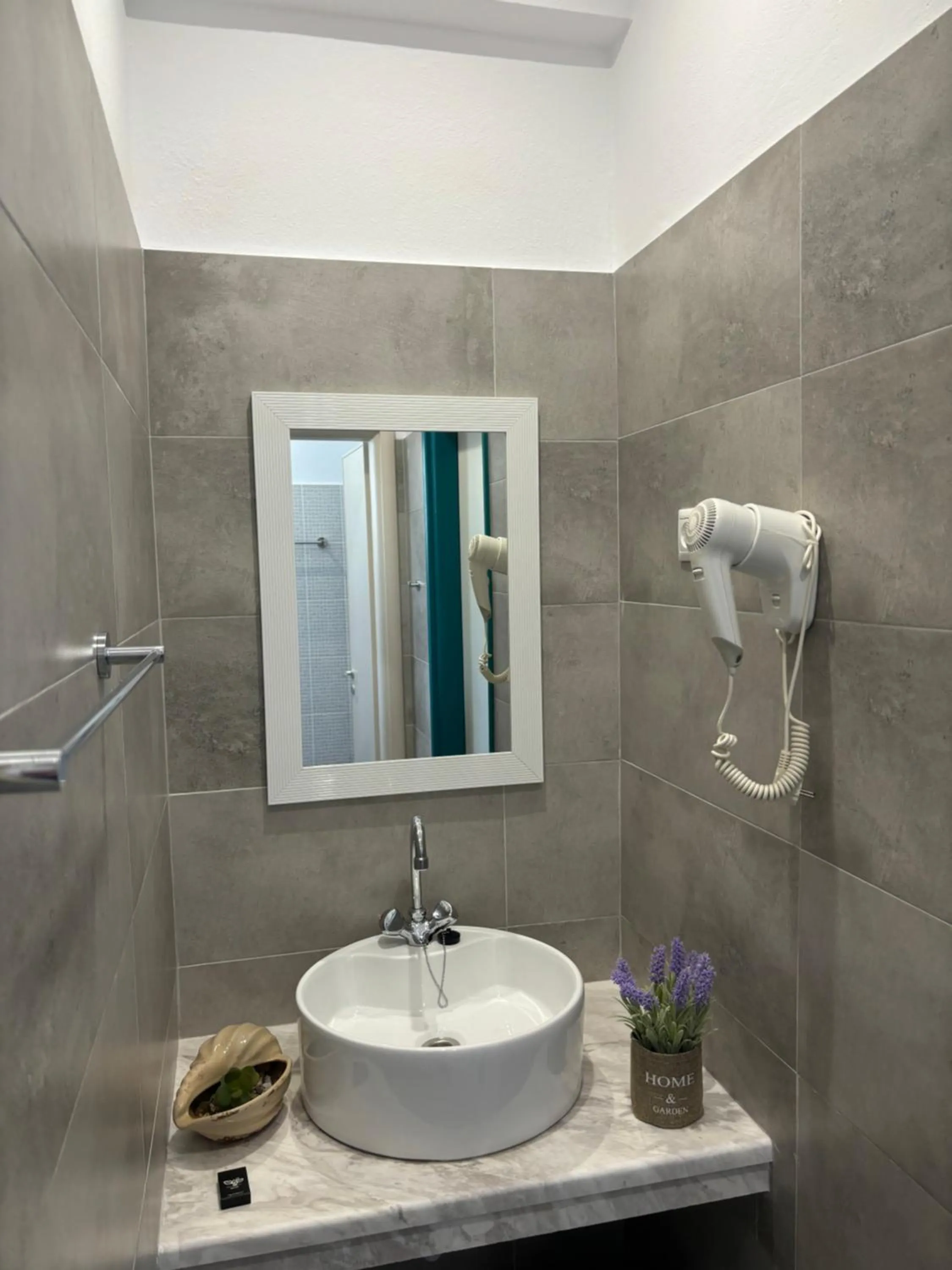 Bathroom in Angeliki Beach Hotel