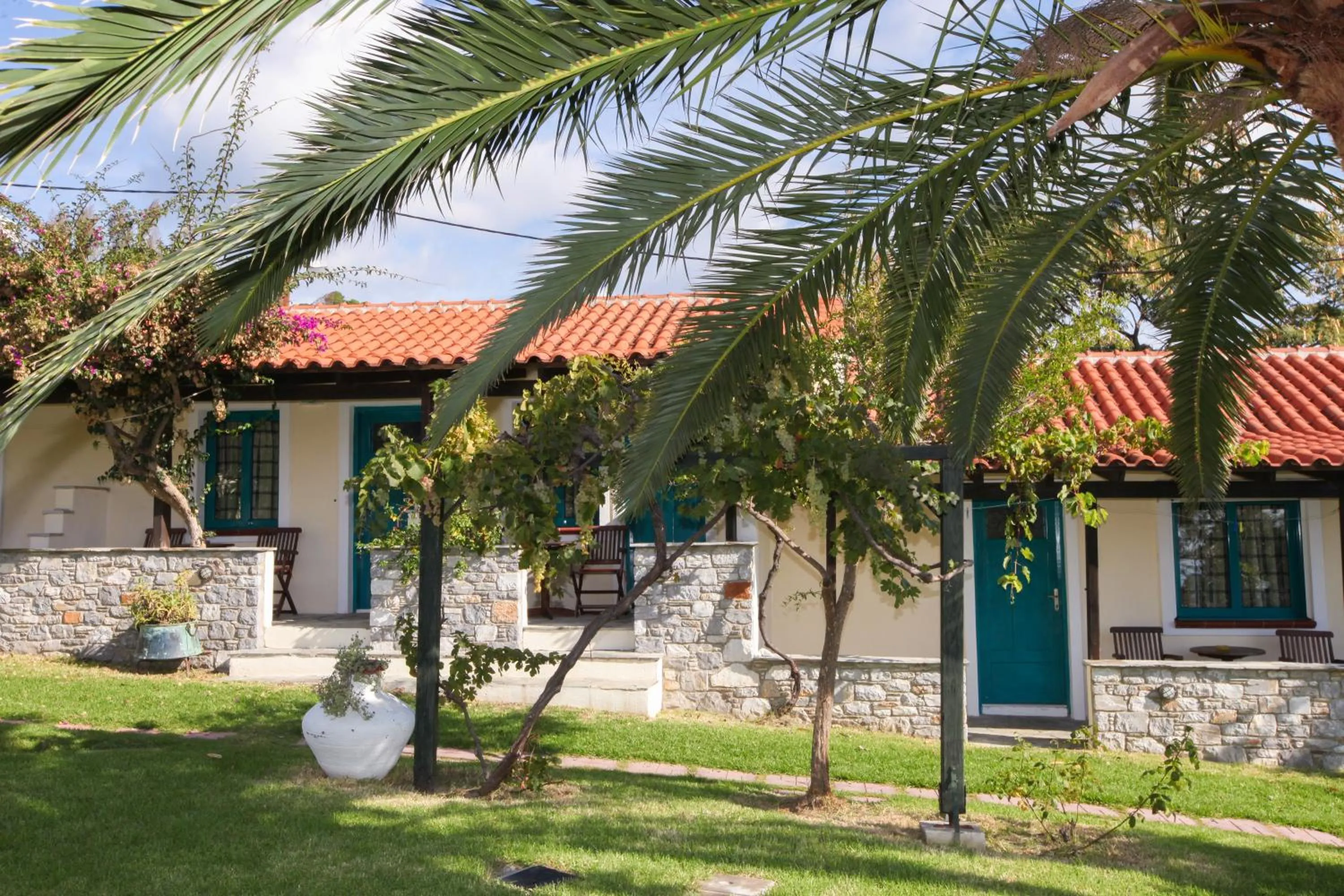 Angeliki Beach Hotel