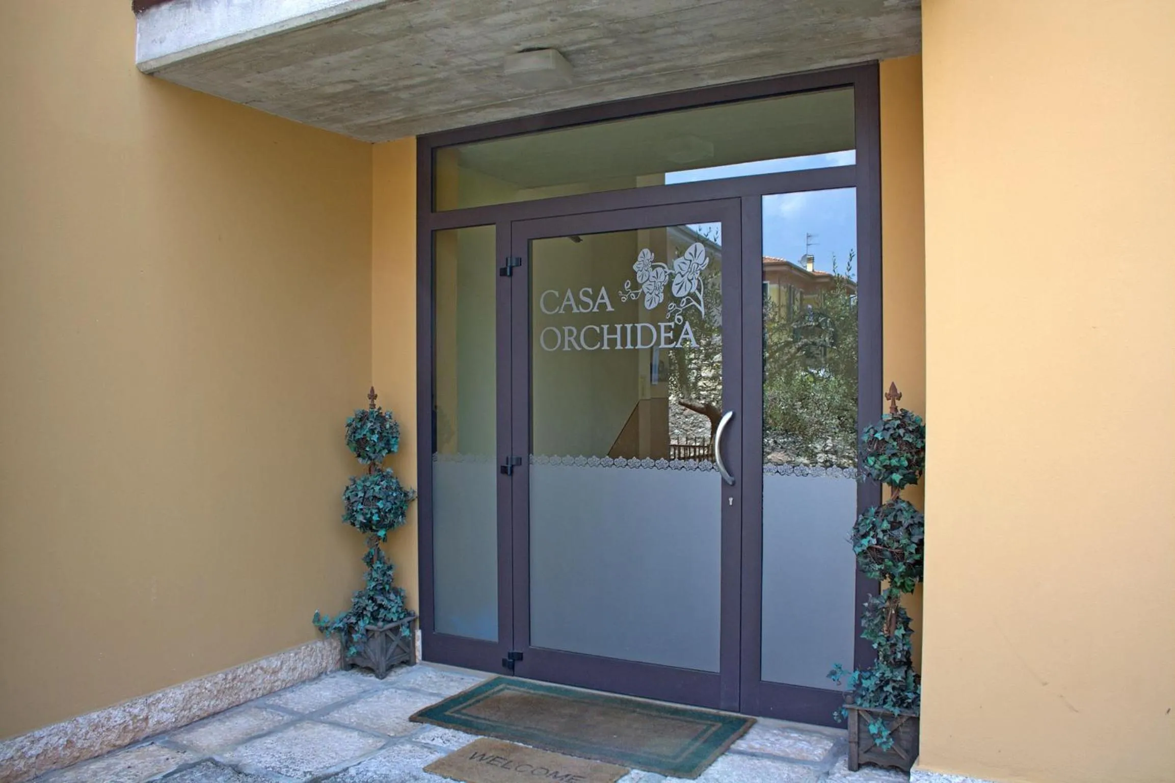 Casa Orchidea Apartments