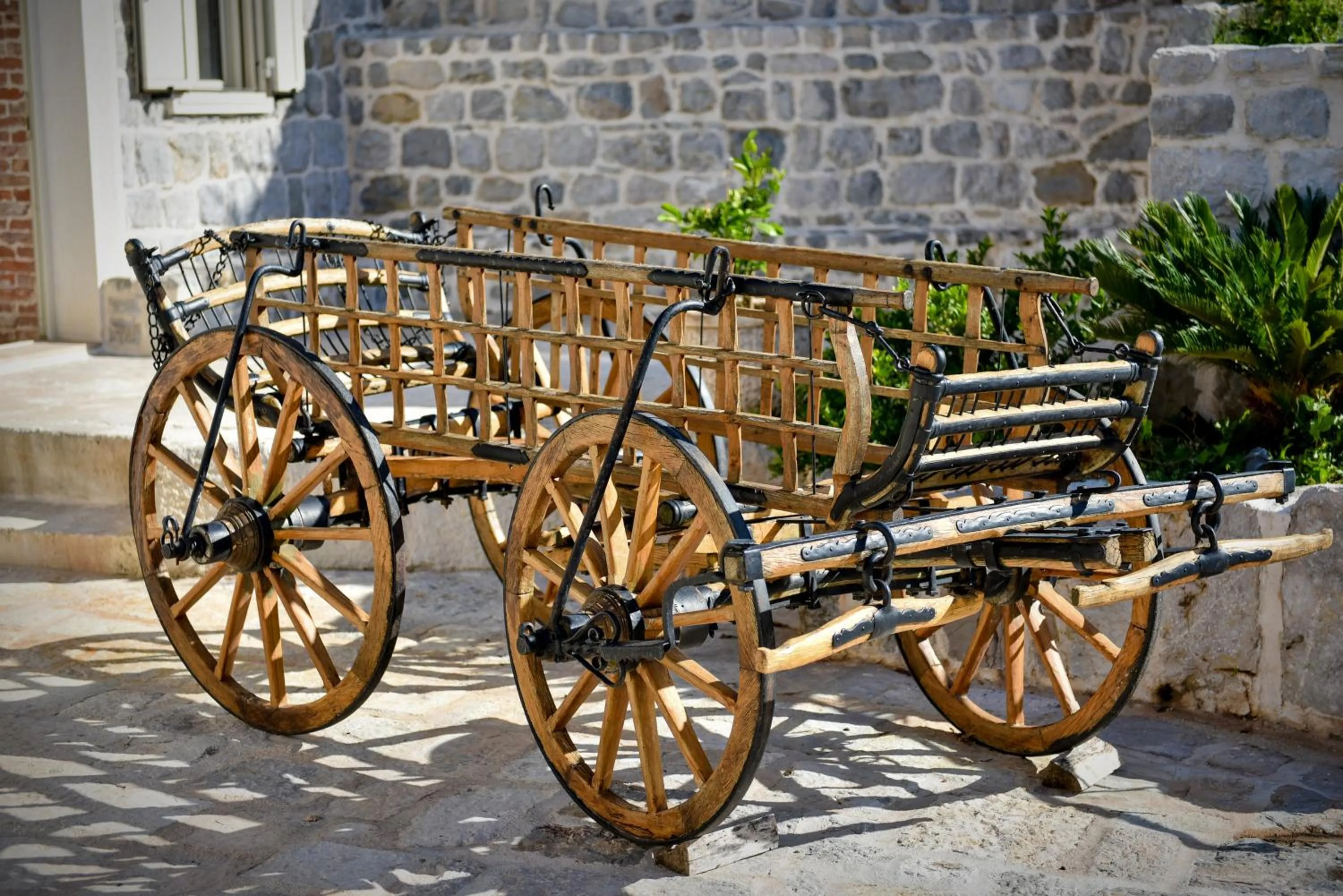 Decorative detail in Villa Dub