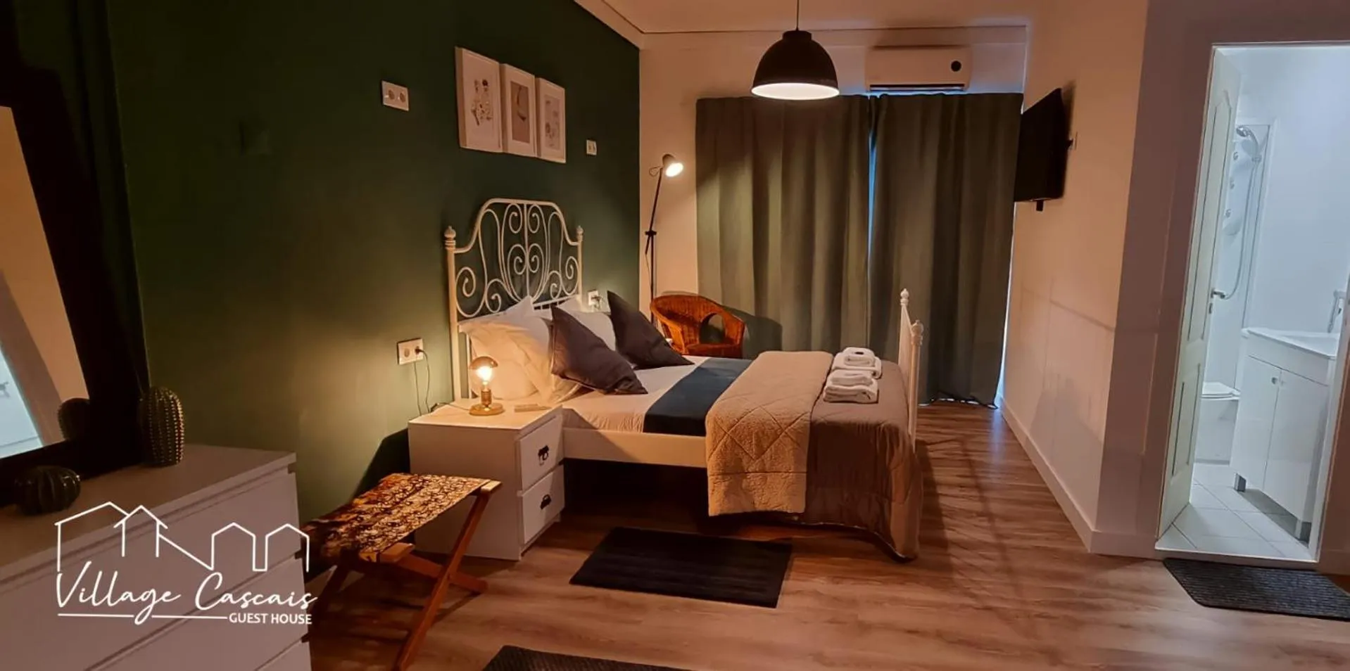 Bed in Village Cascais Guest House