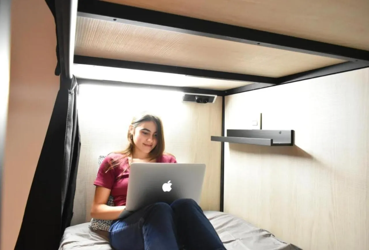 bunk bed, Bed in Onefam Les Corts