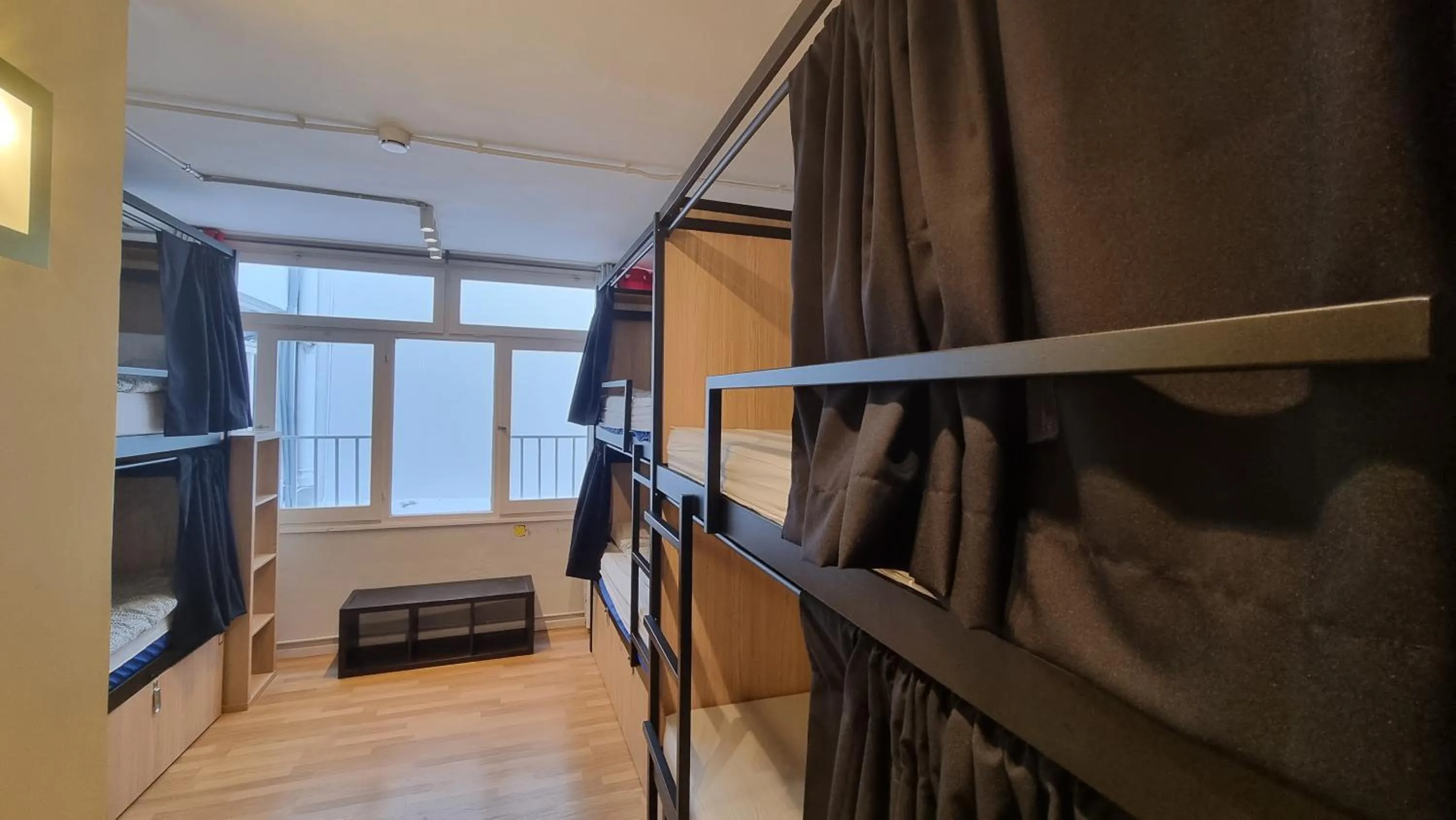 Bed in Onefam Les Corts