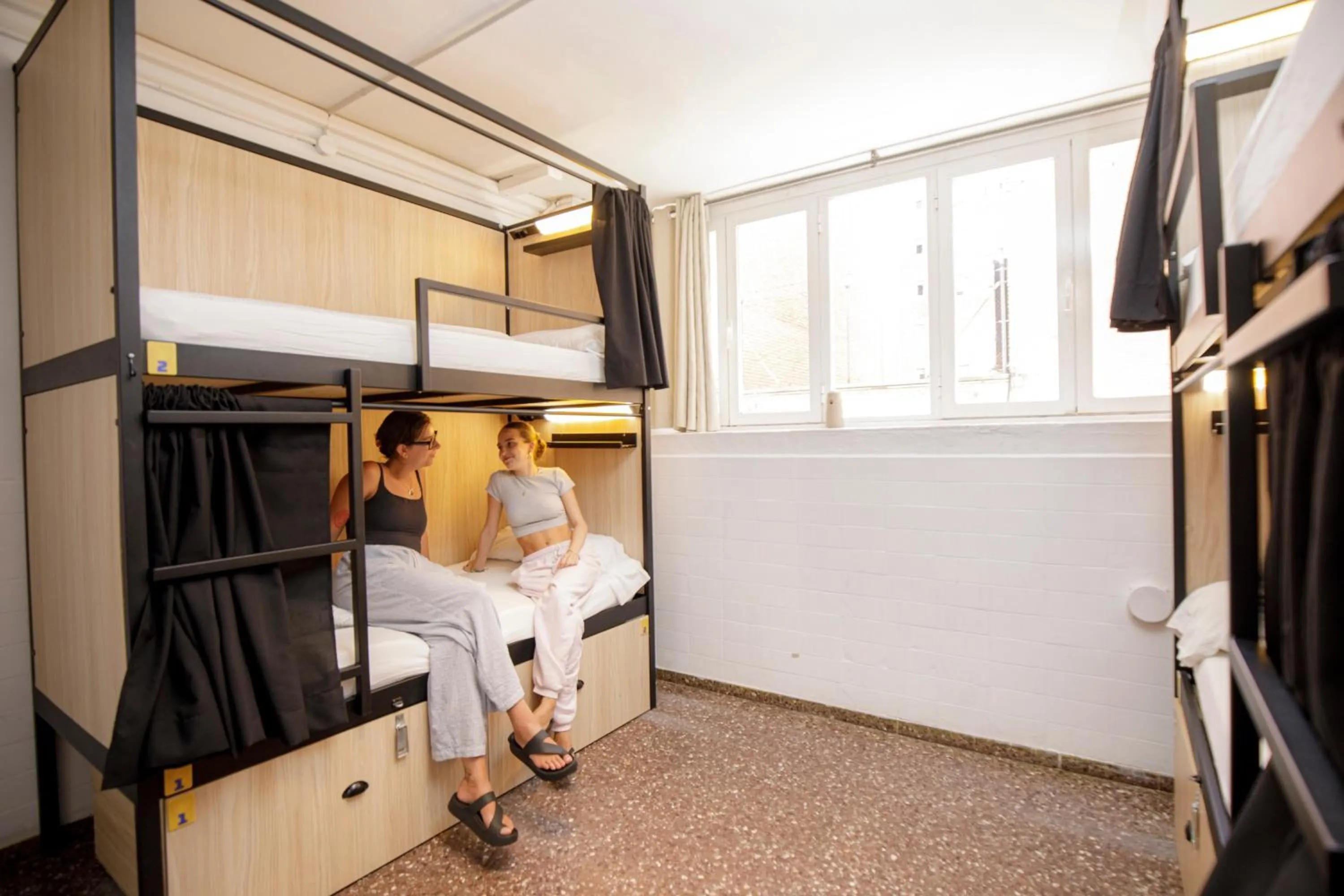 Bed in Onefam Les Corts