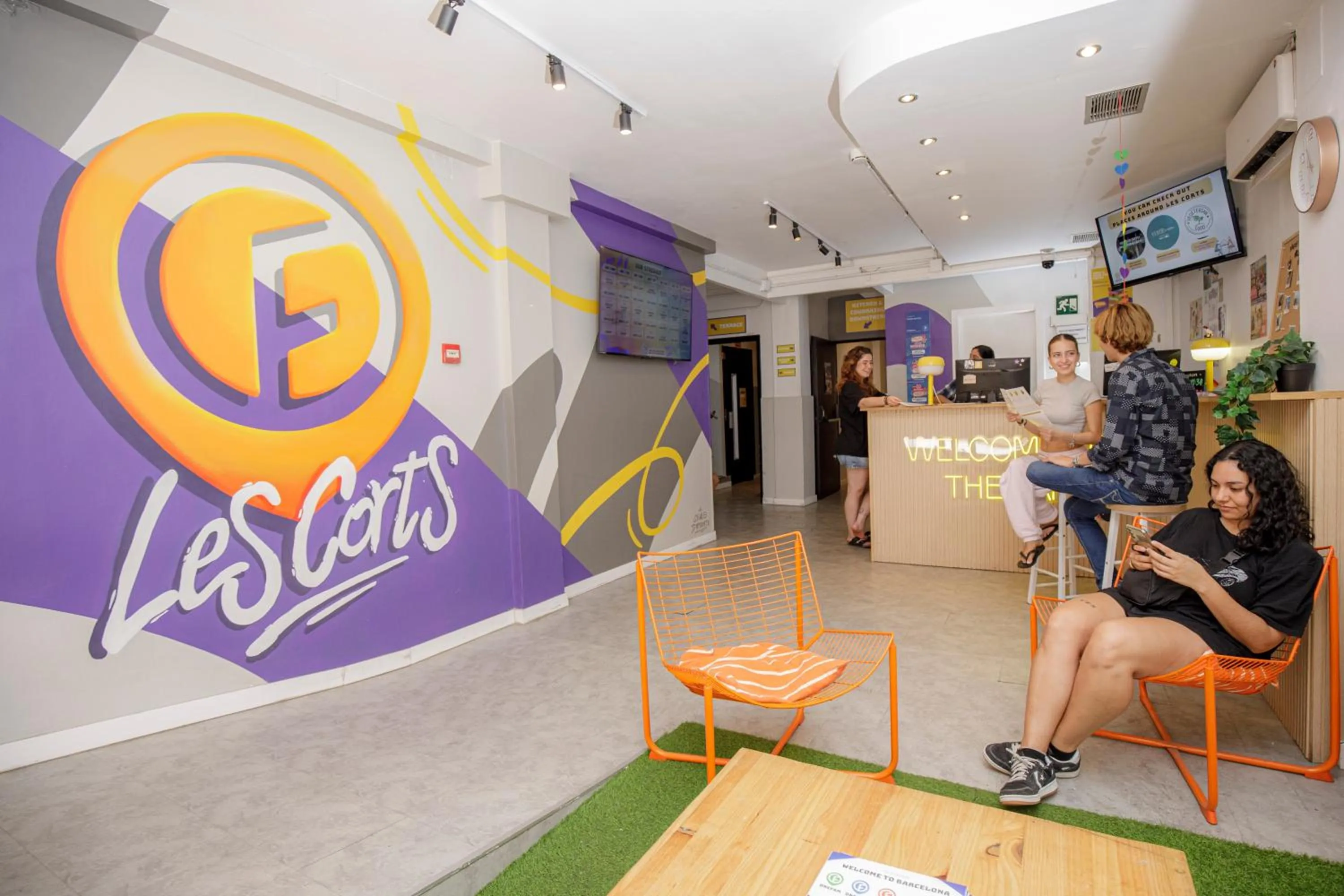 Property logo or sign in Onefam Les Corts