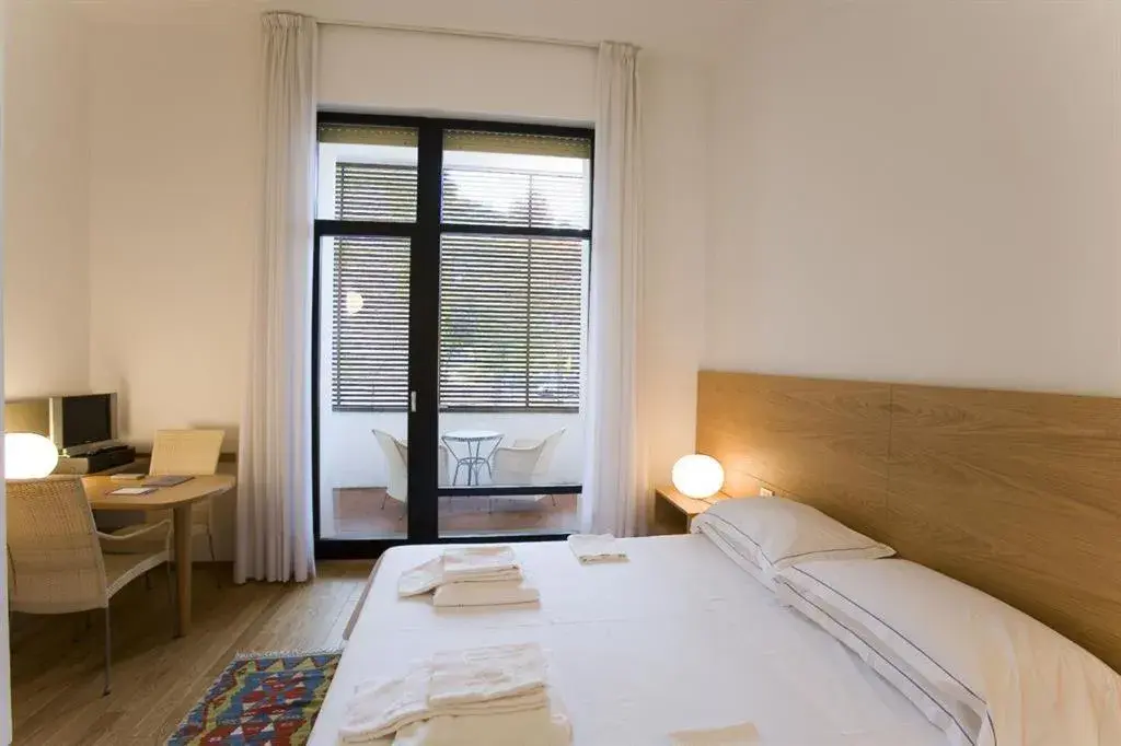 Junior Suite in Hotel Emilia Junior Suite in Hotel Emilia