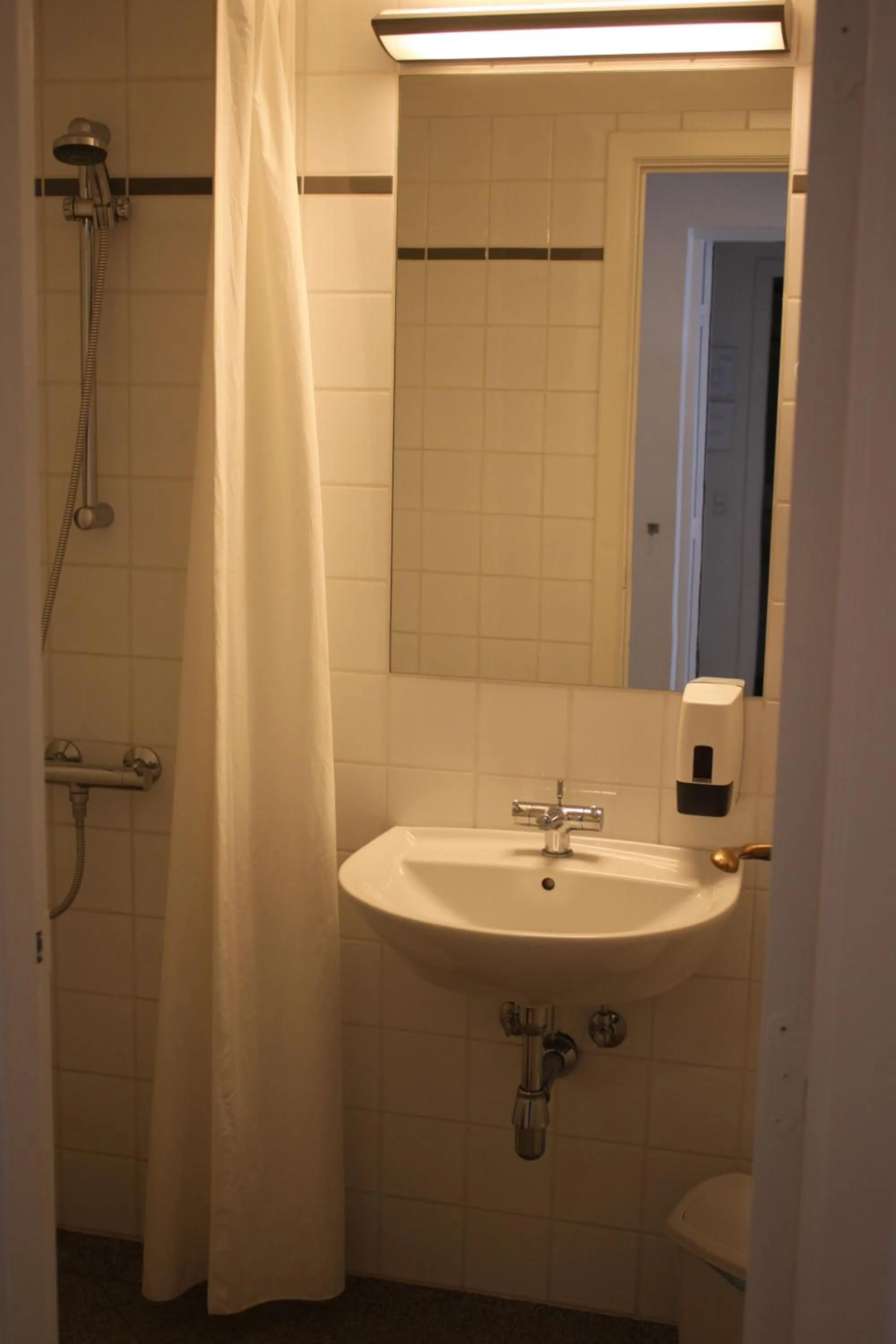 Bathroom in Skarrildhus Sinatur Hotel & Konference