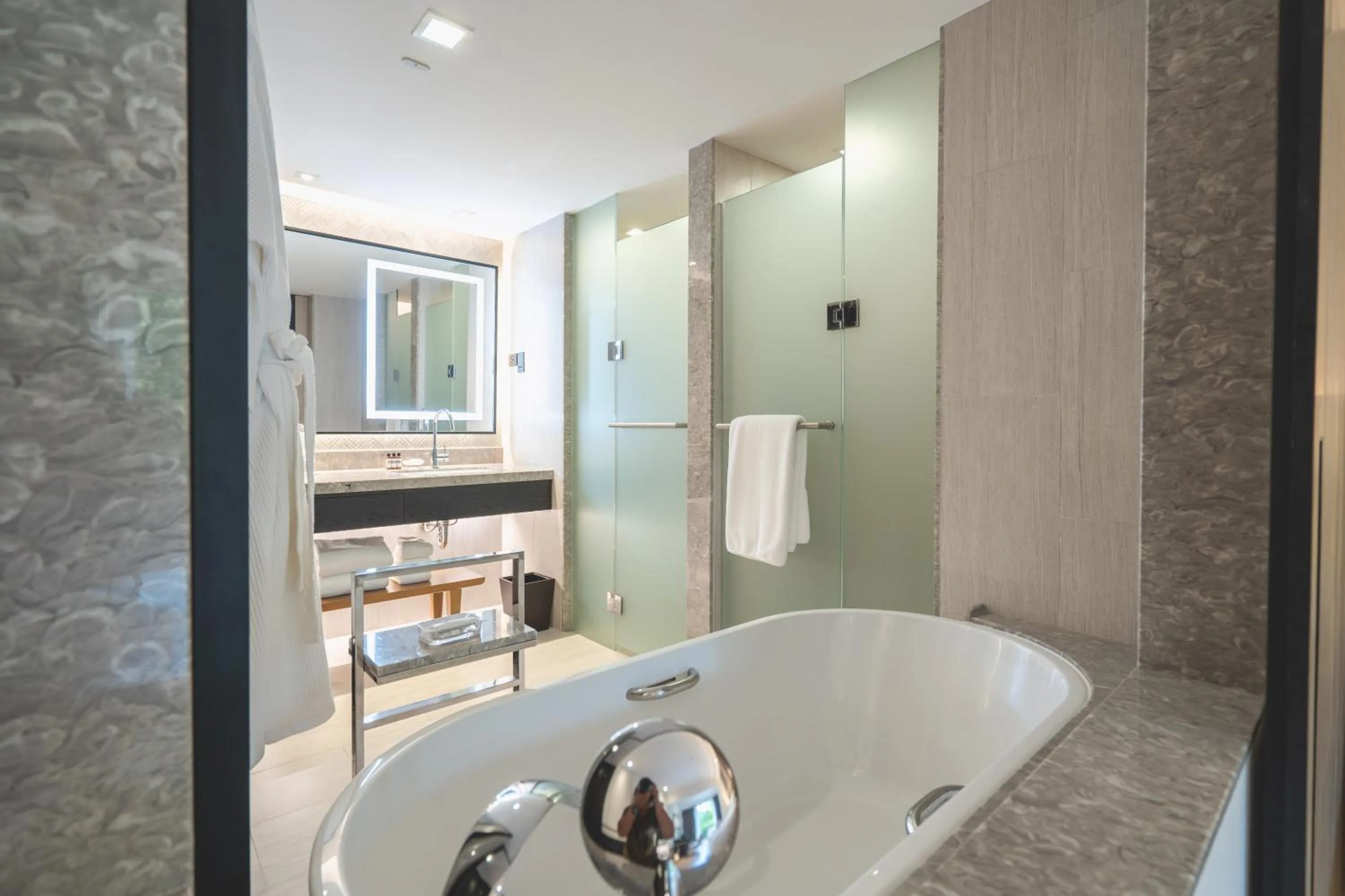 Shower in Hyatt Regency Hua Hin