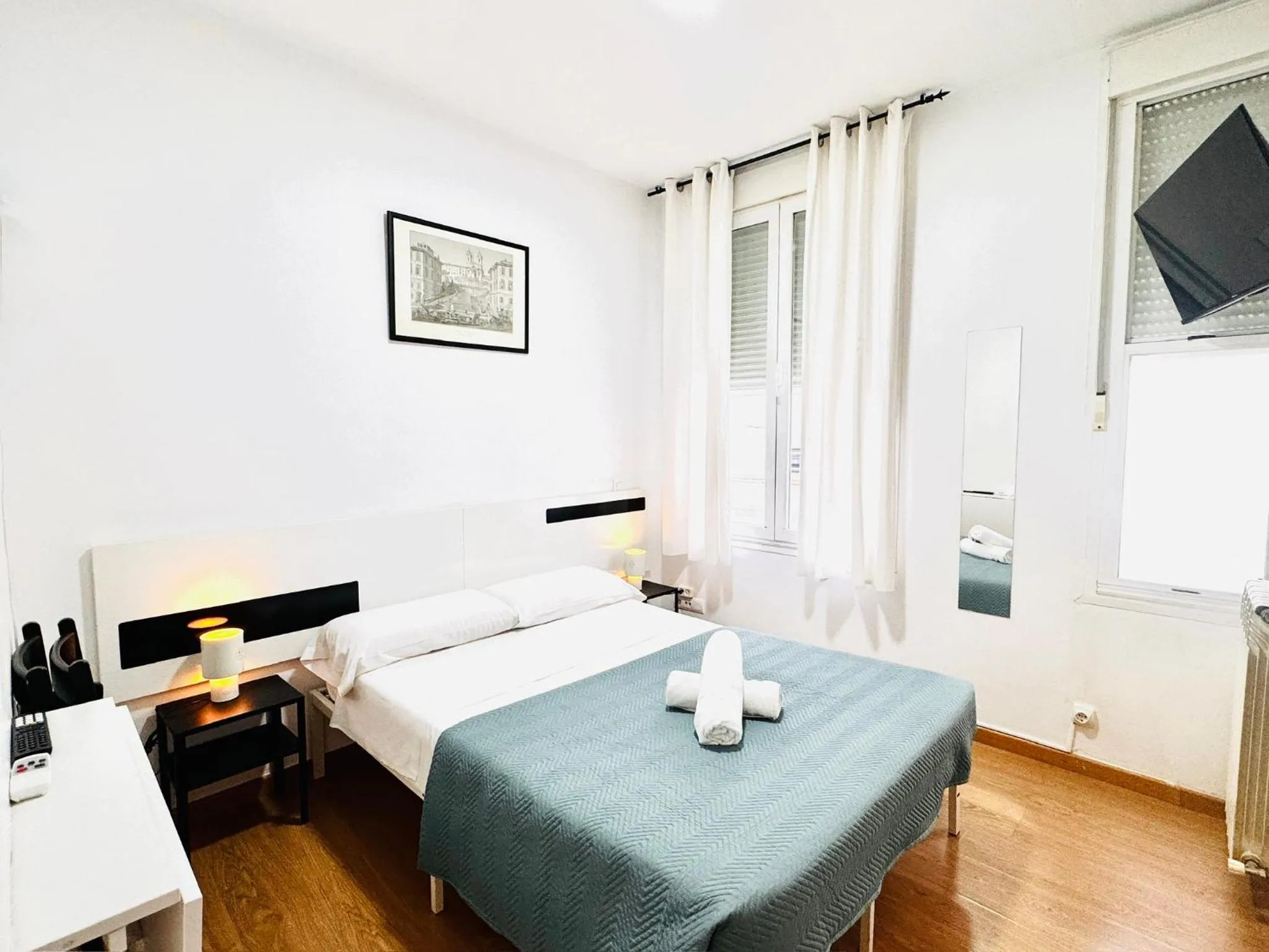 Photo of the whole room, Bed in CH Rayuela