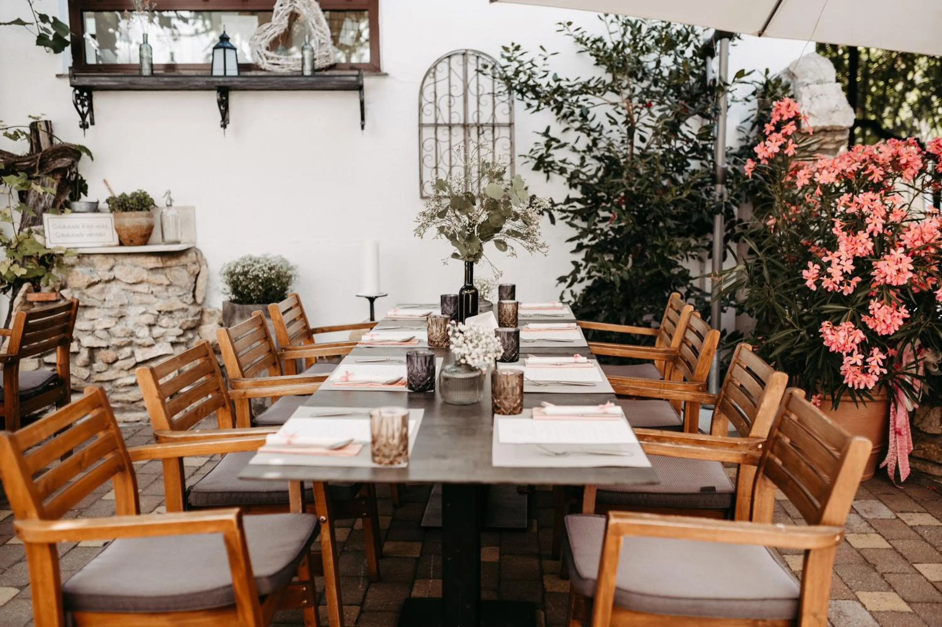 Restaurant/places to eat in Das Stadthaus