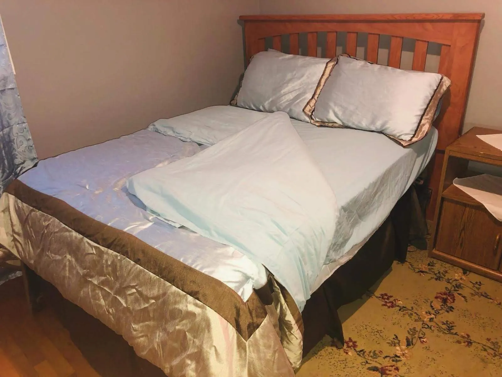 Bedroom, Bed in The Paradise @ Lyncott