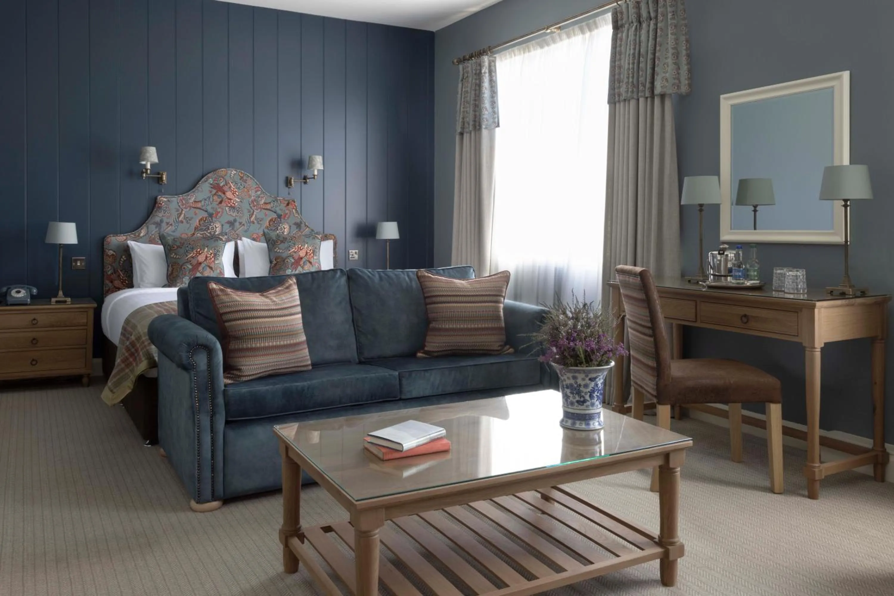 Bedroom in Balmoral Arms