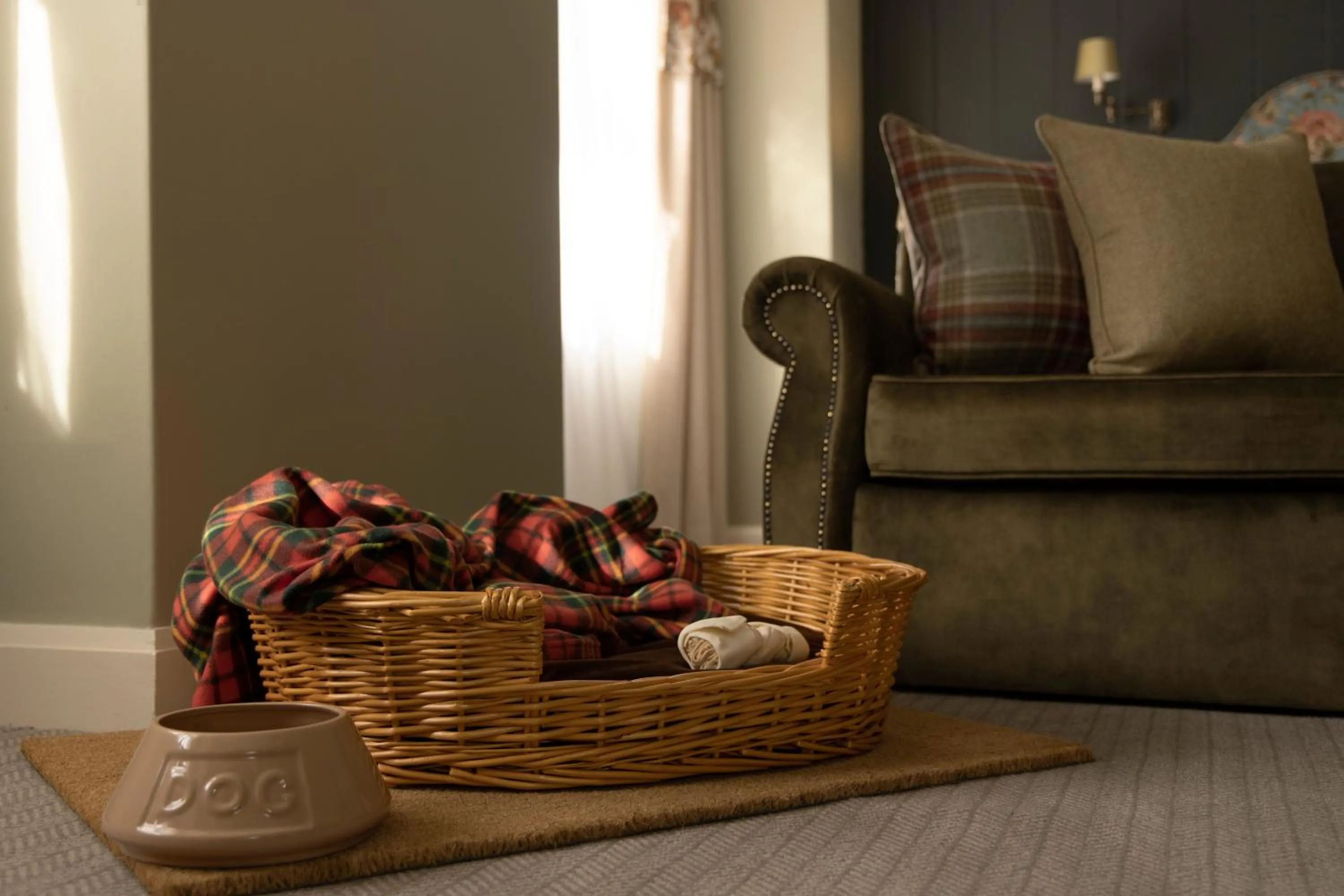 Pets in Balmoral Arms