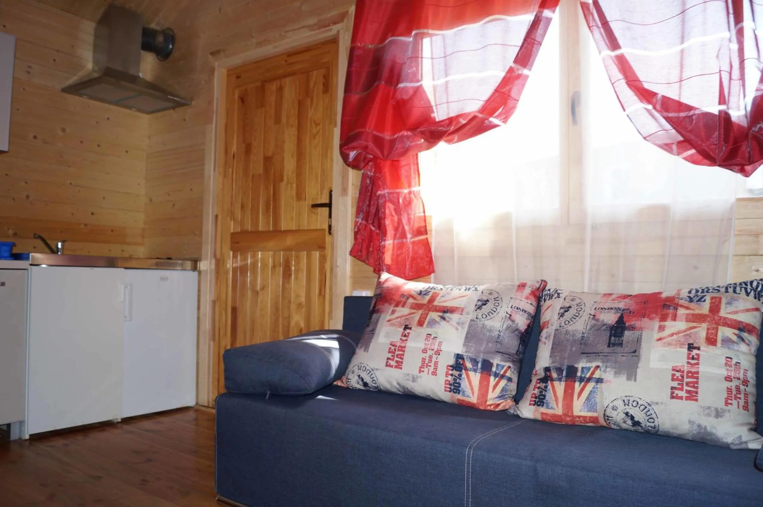 Bed in Mini Kemping Laguna