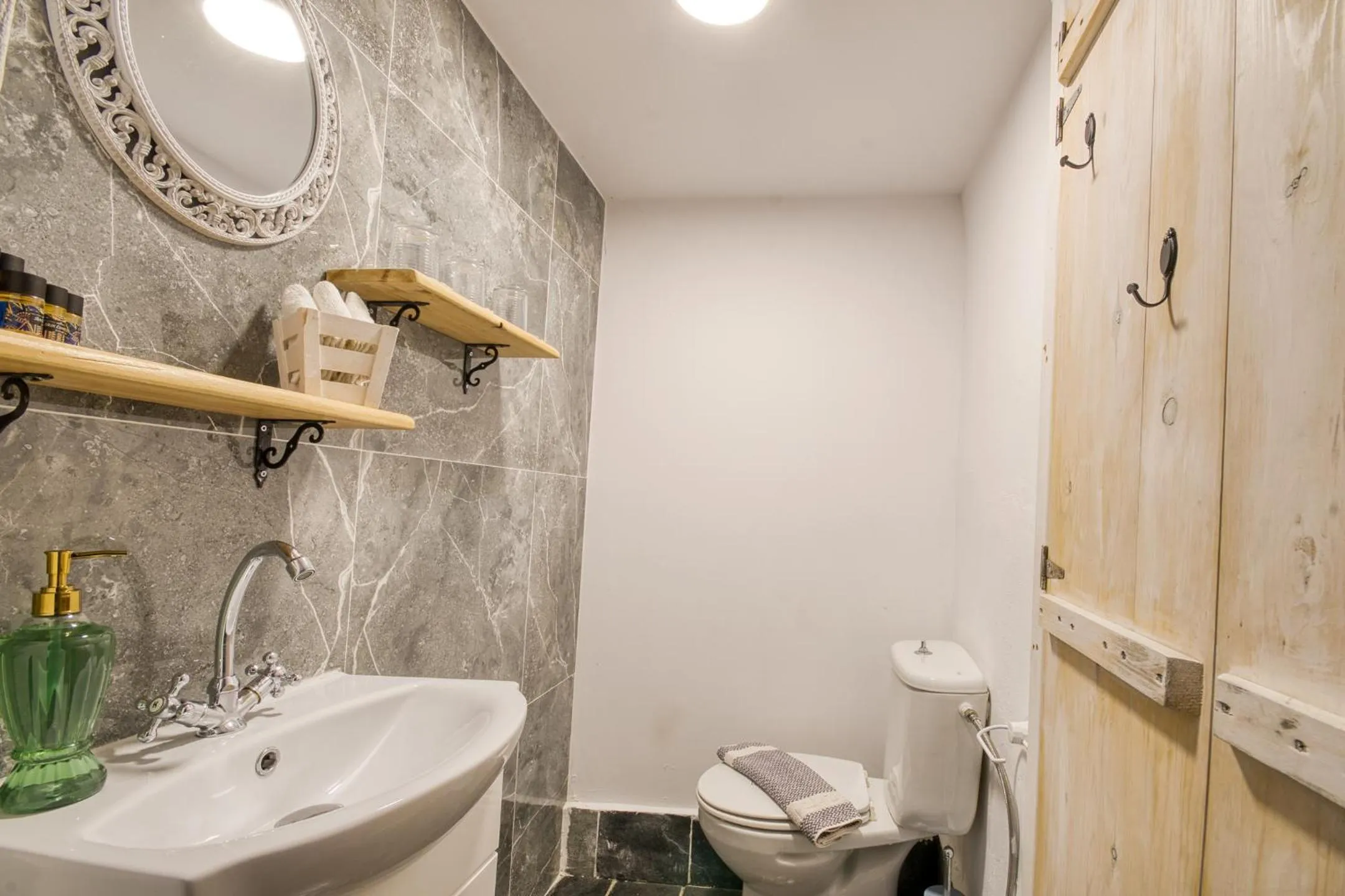 Mascot Boutique Hotel