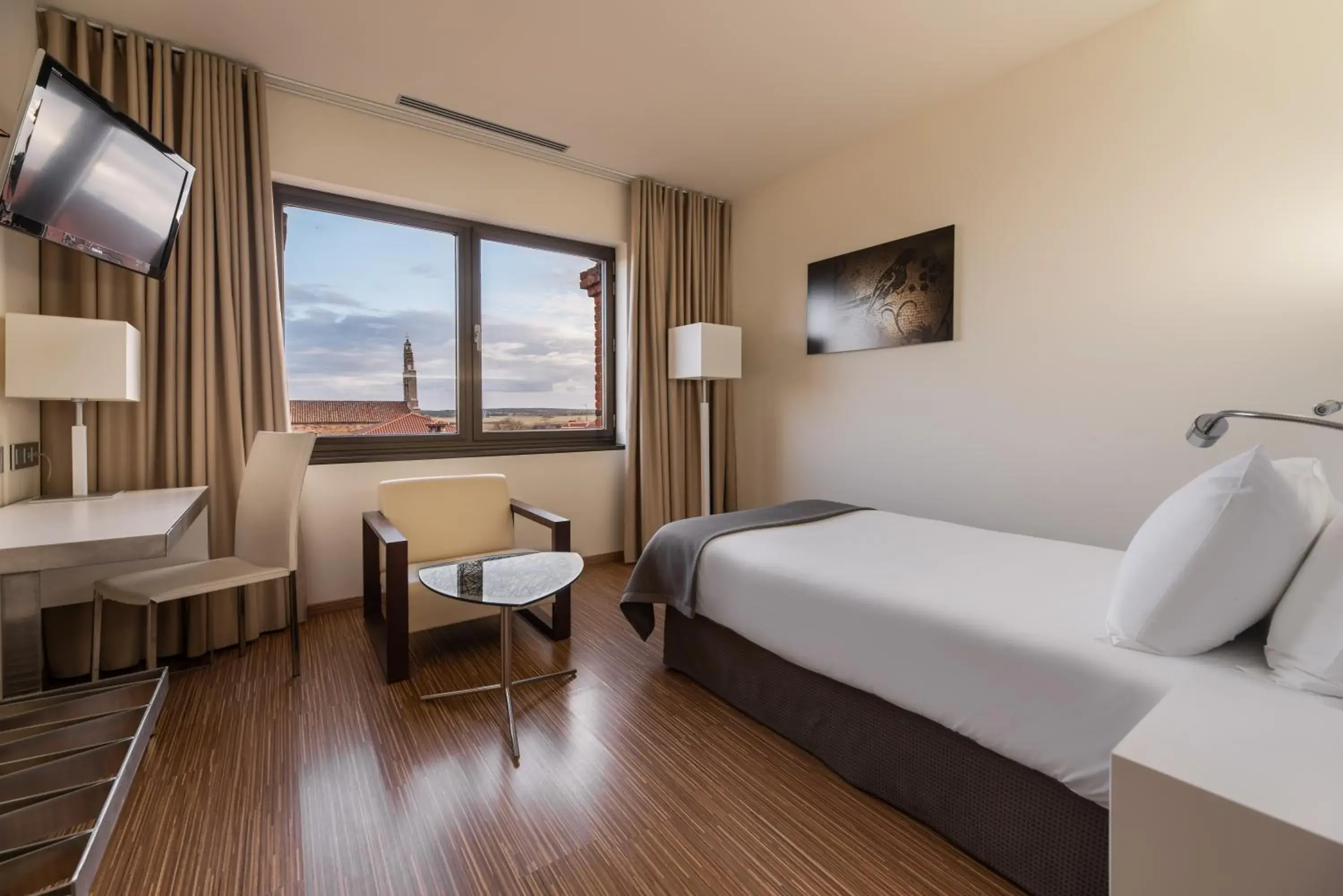 Bed in Eurostars Vía de la Plata Bed in Eurostars Vía de la Plata