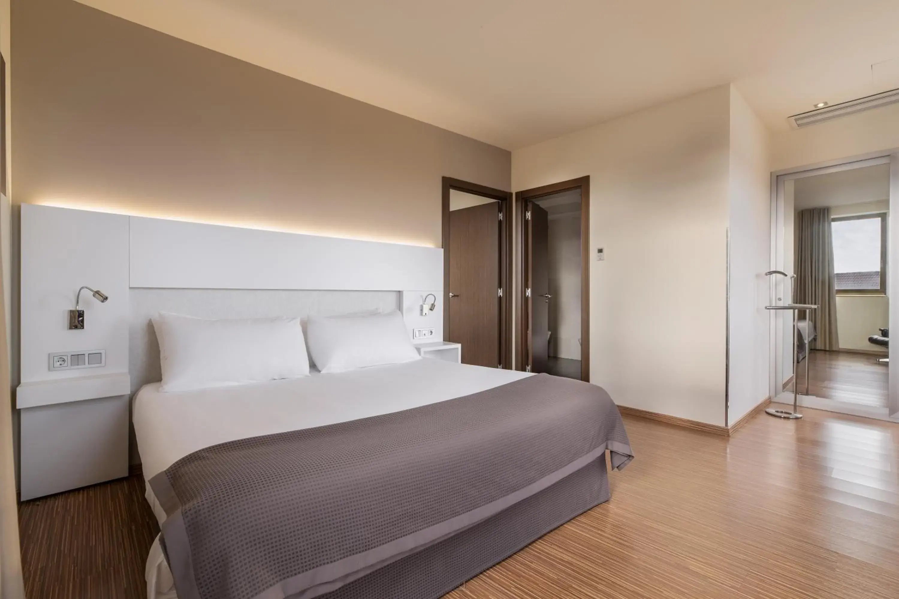 Bed in Eurostars Vía de la Plata Bed in Eurostars Vía de la Plata