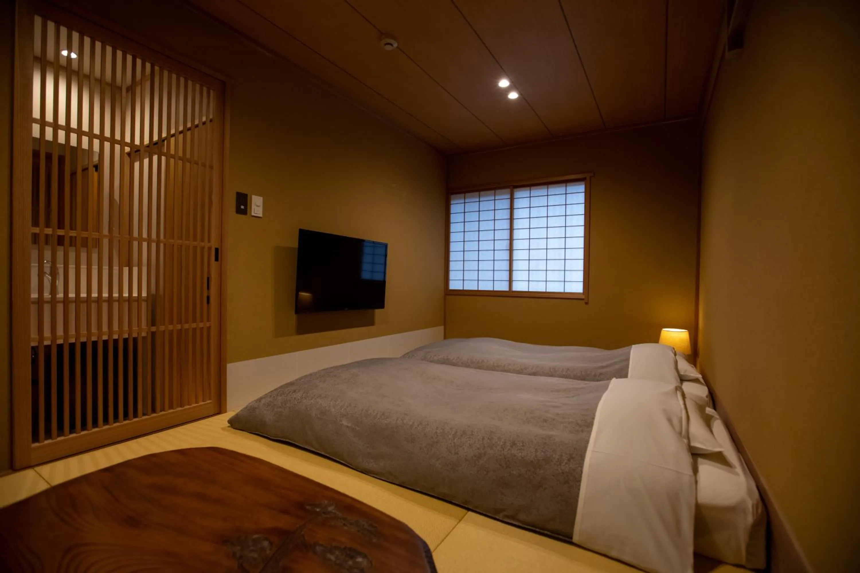 Itsukushimahigashimonzen Kikugawa