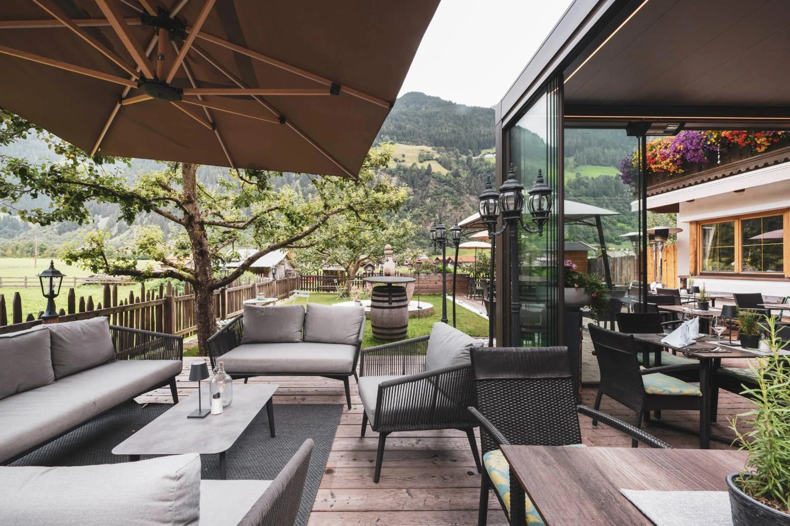 Garden view in Hotel Brunnenhof