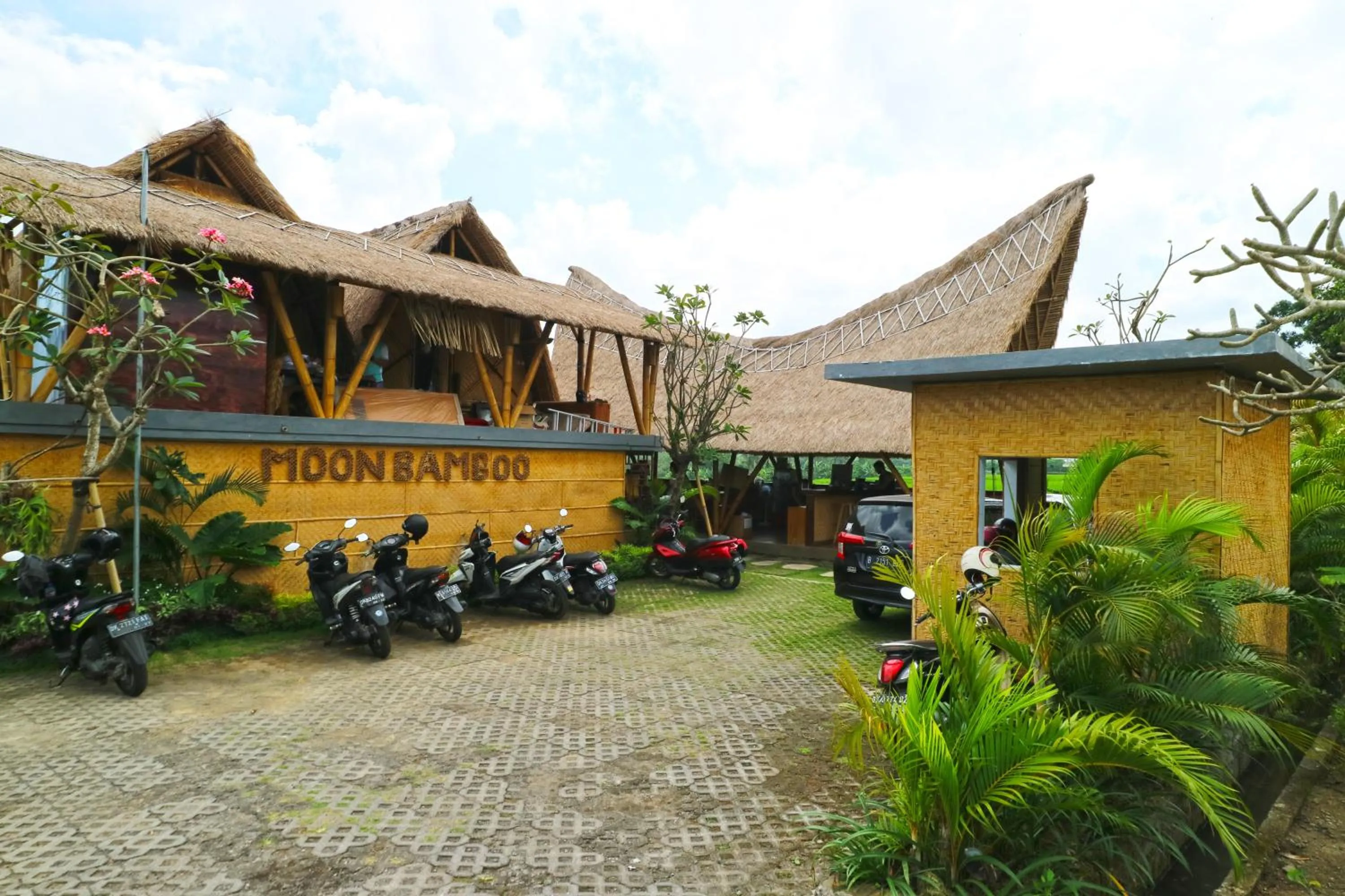 Property building in Moon Bamboo