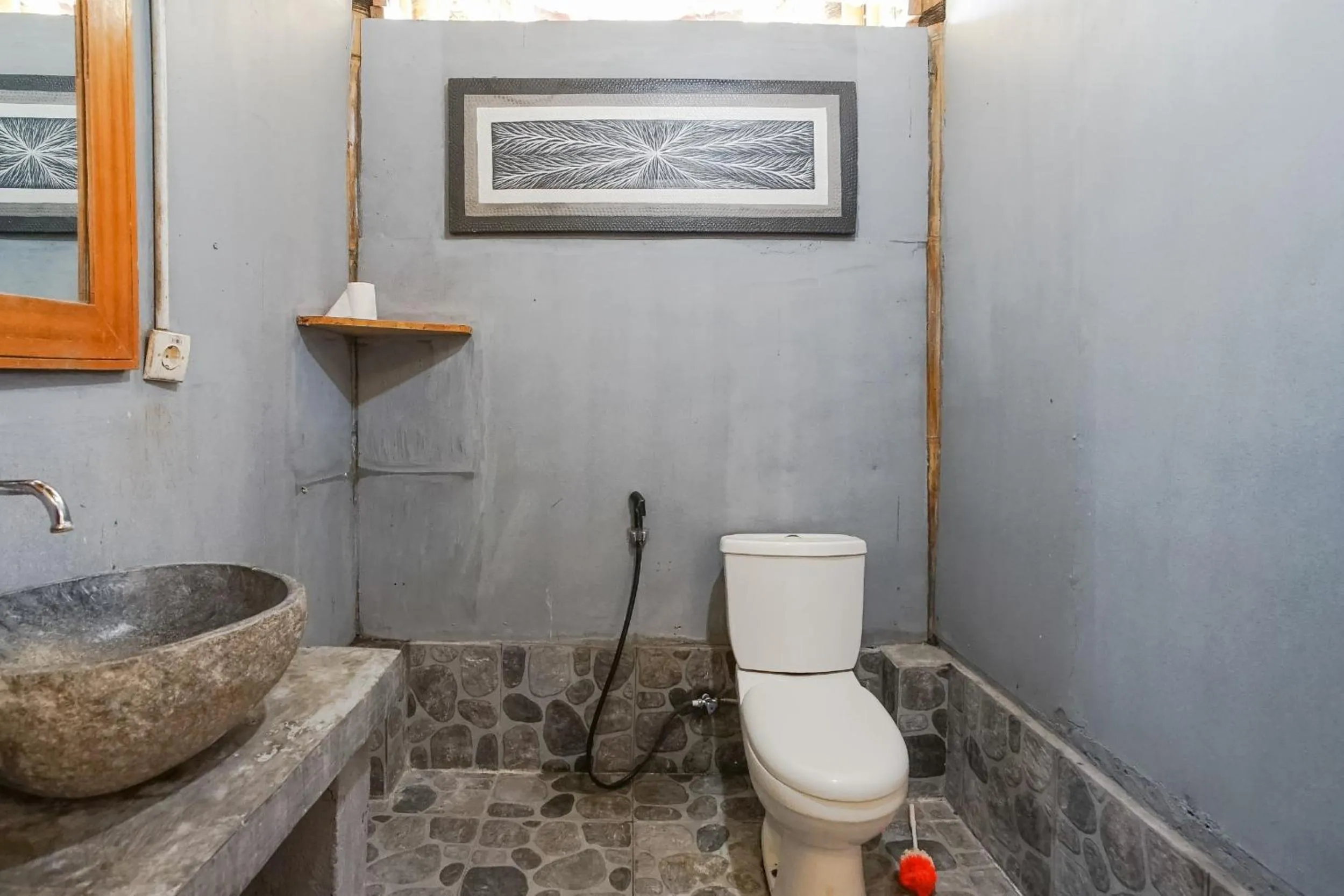 Shower in Moon Bamboo