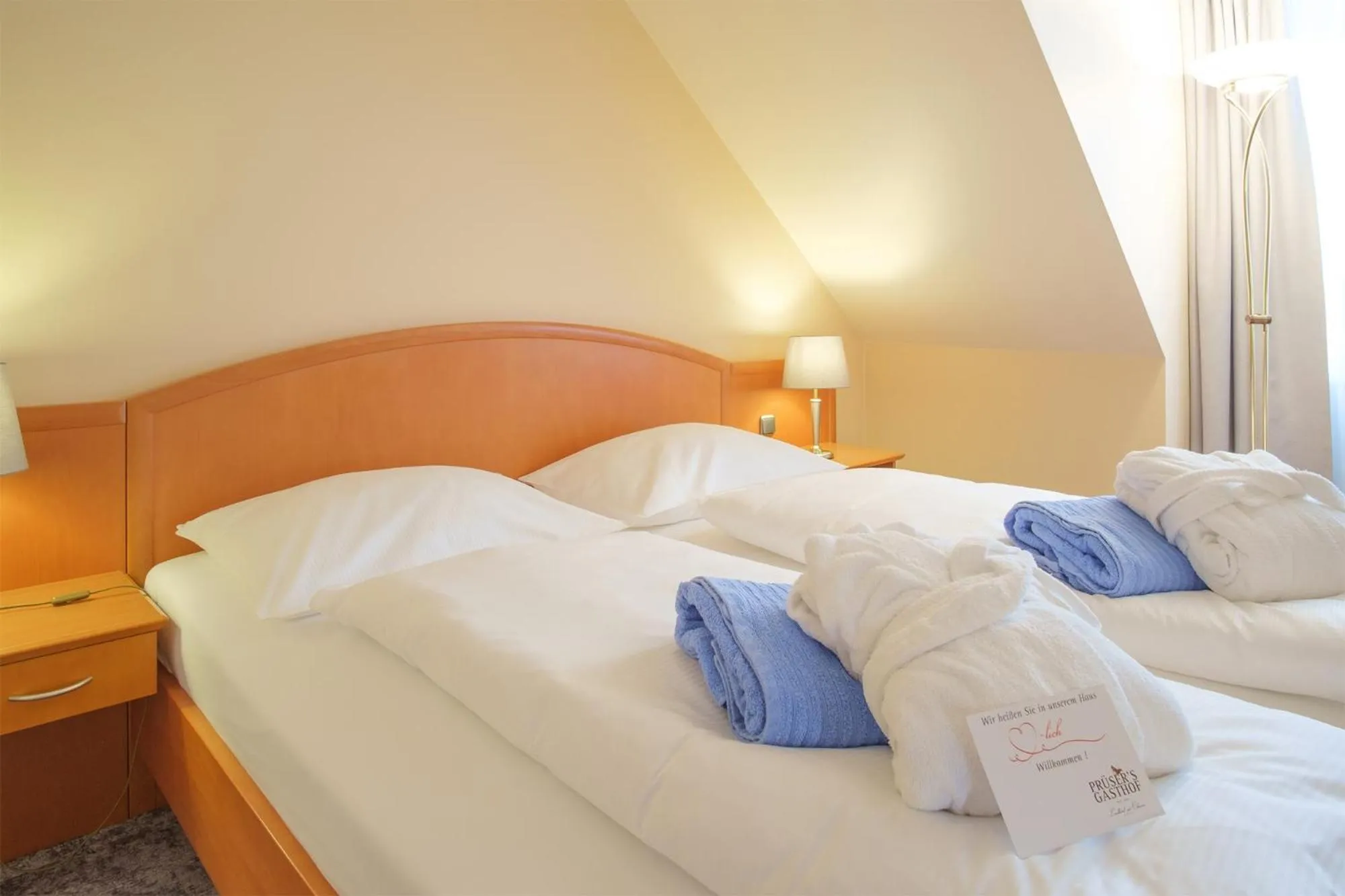 Bed in Hotel & Restaurant Prüser´s Gasthof