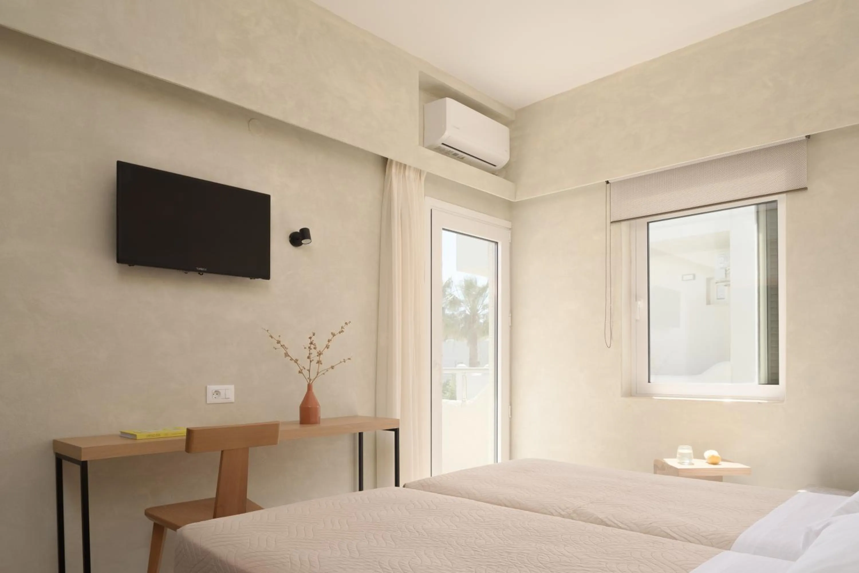 TV and multimedia, Bed in Apollo Plakias