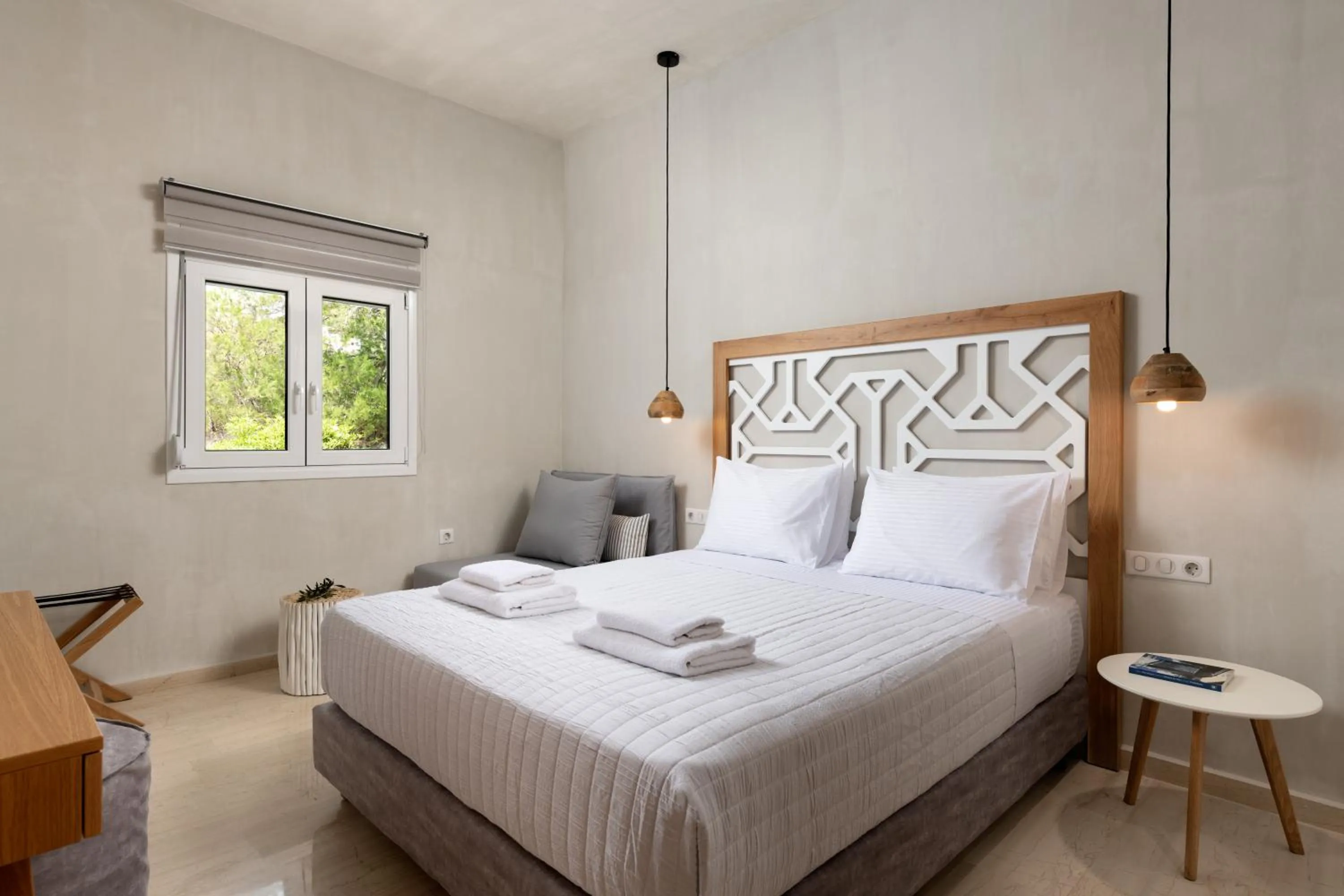 Photo of the whole room, Bed in Apollo Plakias